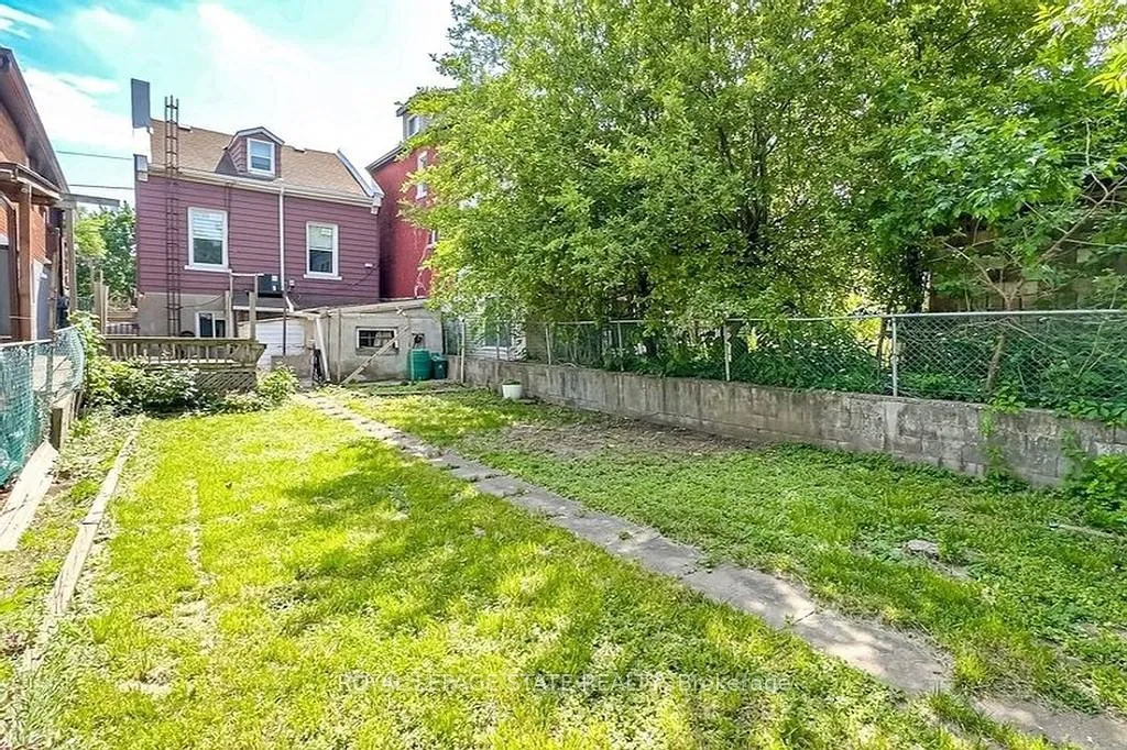 Photo 37 of 170 Cannon Street W, Hamilton, Central — HOMEH