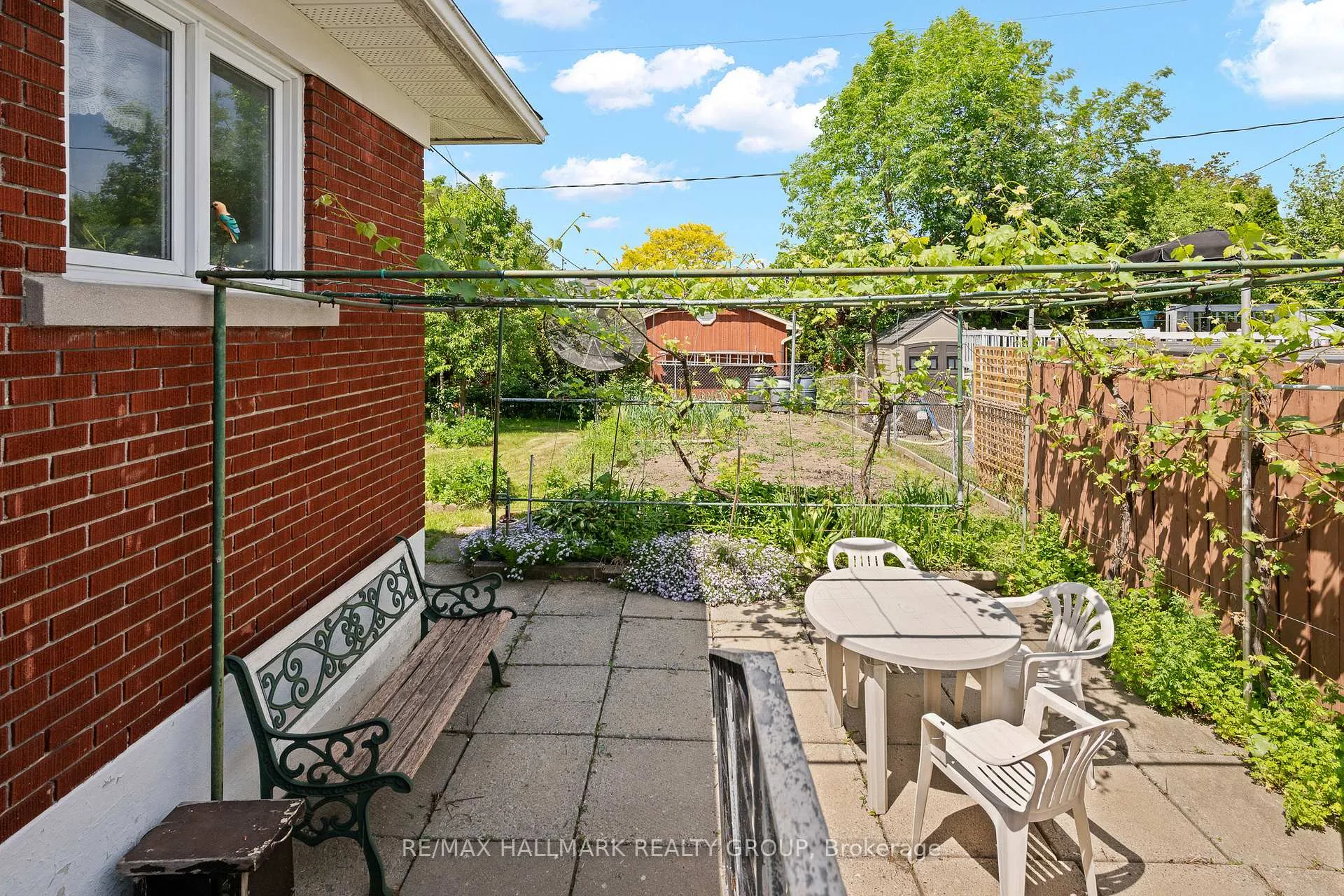 Photo 21 of 839 Weston Drive, Ottawa, Elmvale Acres — HOMEH