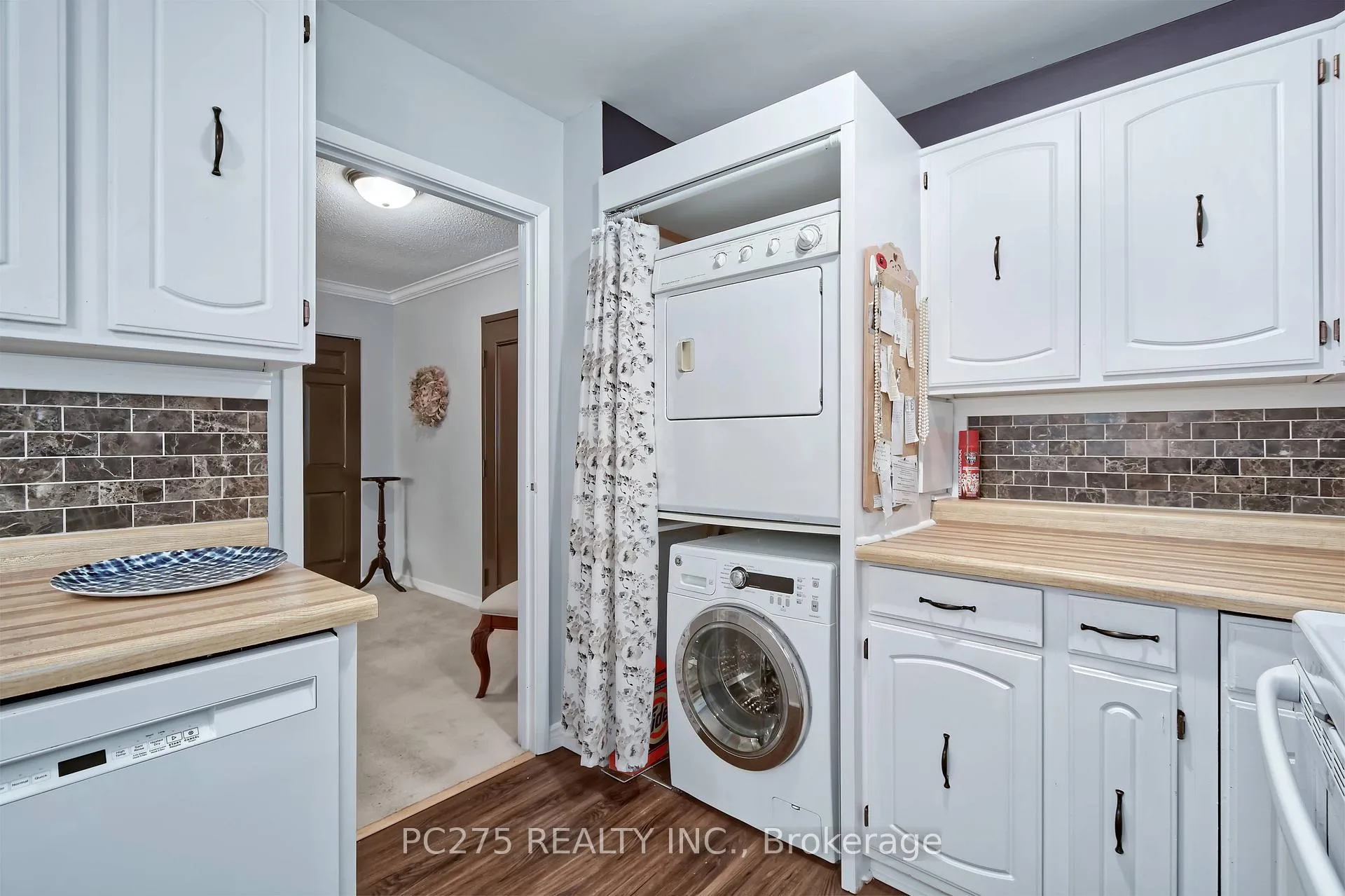 Photo 15 of Unit 216, 300 Everglade Crescent, London, North P — HOMEH