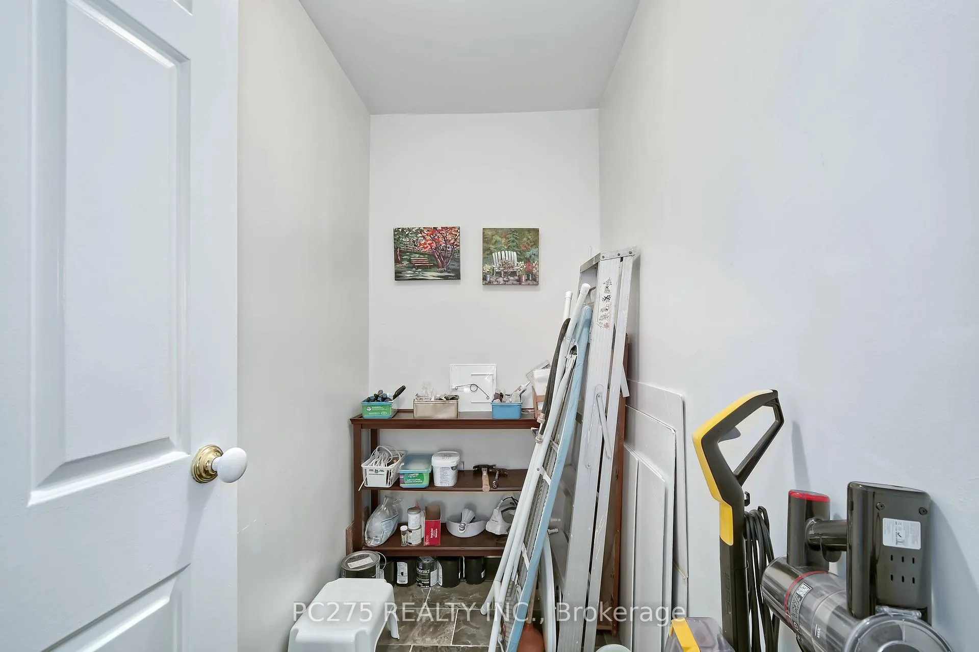 Photo 23 of Unit 216, 300 Everglade Crescent, London, North P — HOMEH