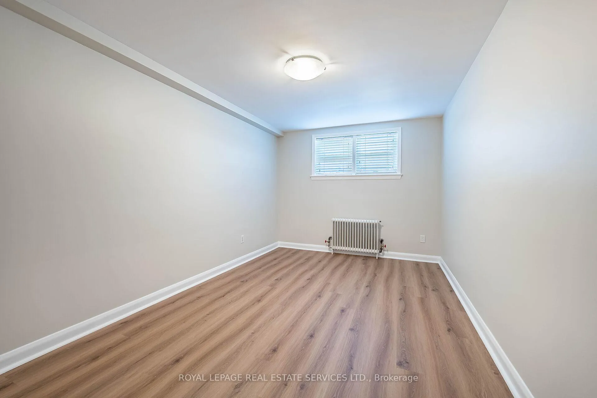 Photo 21 of Unit # 1, 40 Emerald Crescent, Etobicoke, New Toronto — HOMEH