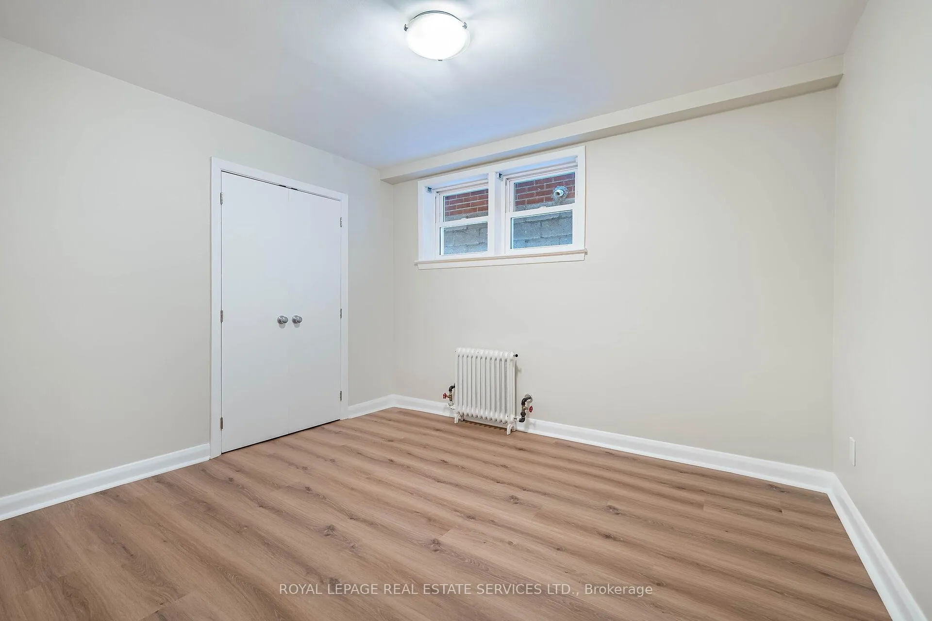 Photo 26 of Unit # 1, 40 Emerald Crescent, Etobicoke, New Toronto — HOMEH