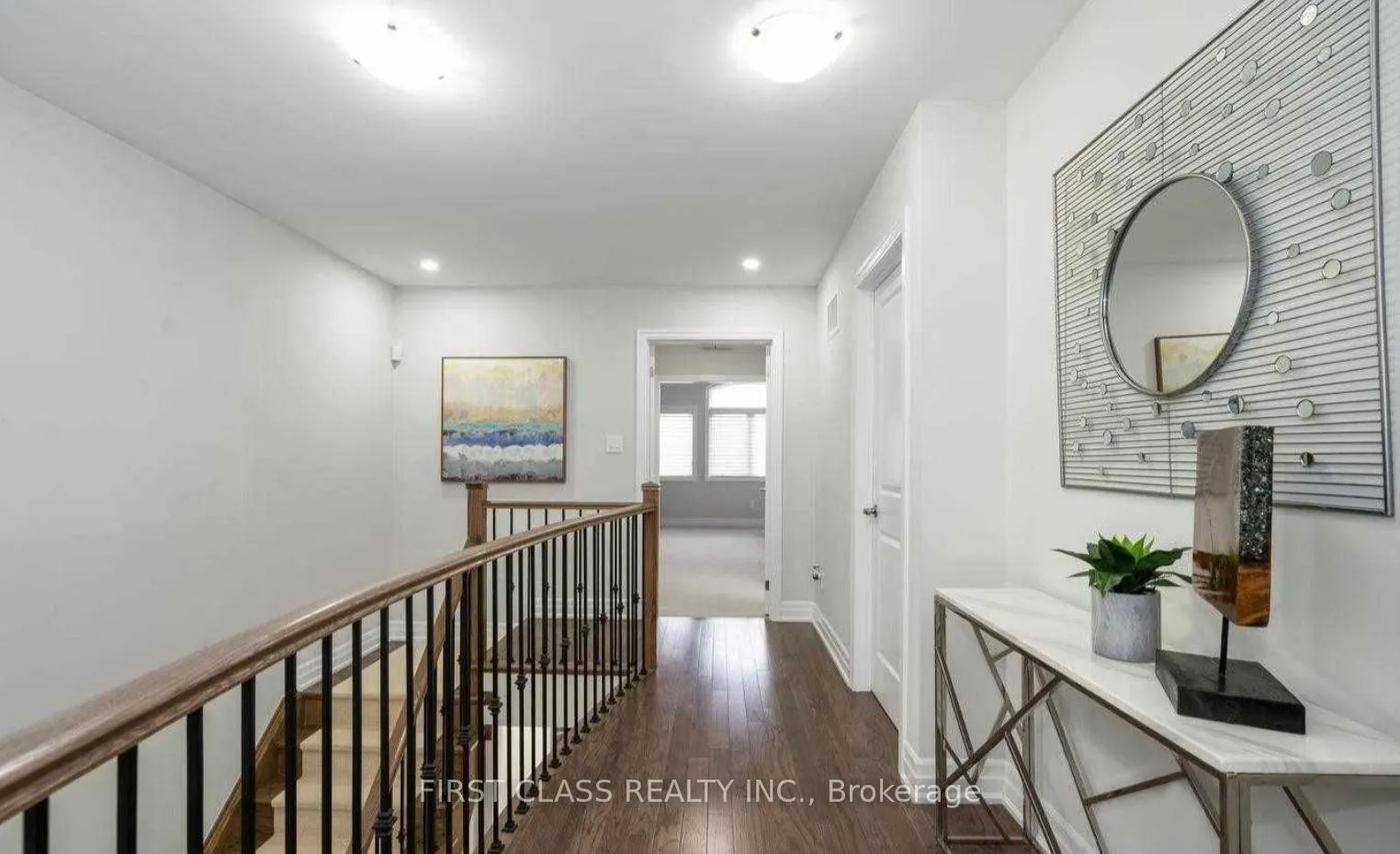 Photo 9 of 11 Claudview Street, King, King City — HOMEH