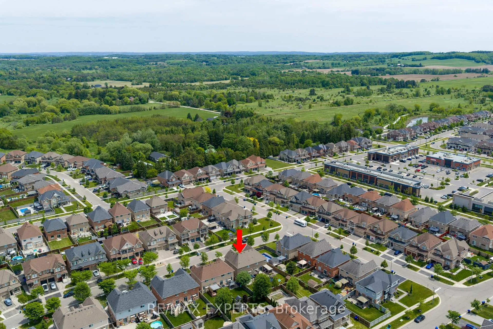 Photo 38 of 8 Jackson Drive, New Tecumseth, Tottenham — HOMEH
