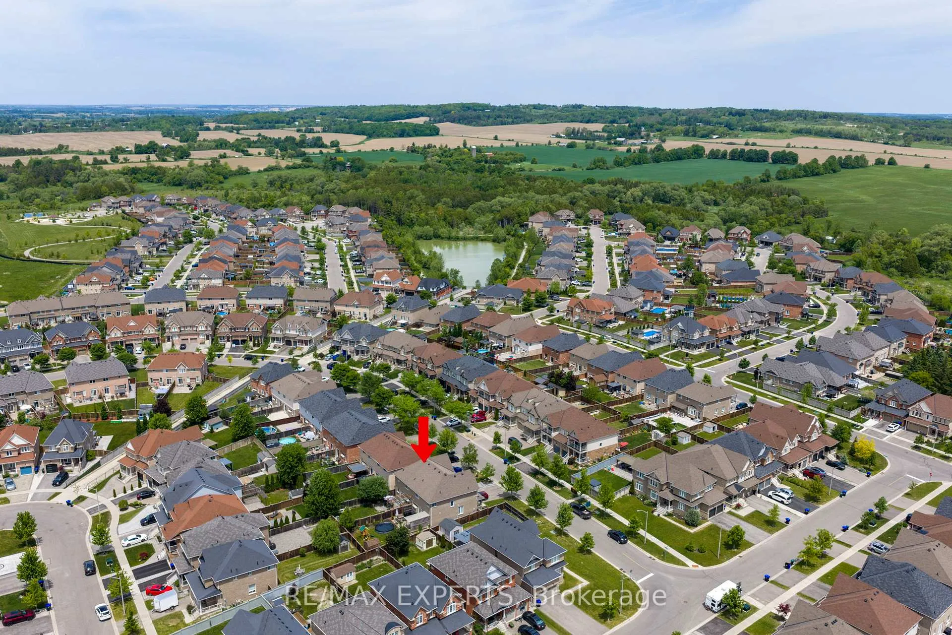 Photo 39 of 8 Jackson Drive, New Tecumseth, Tottenham — HOMEH