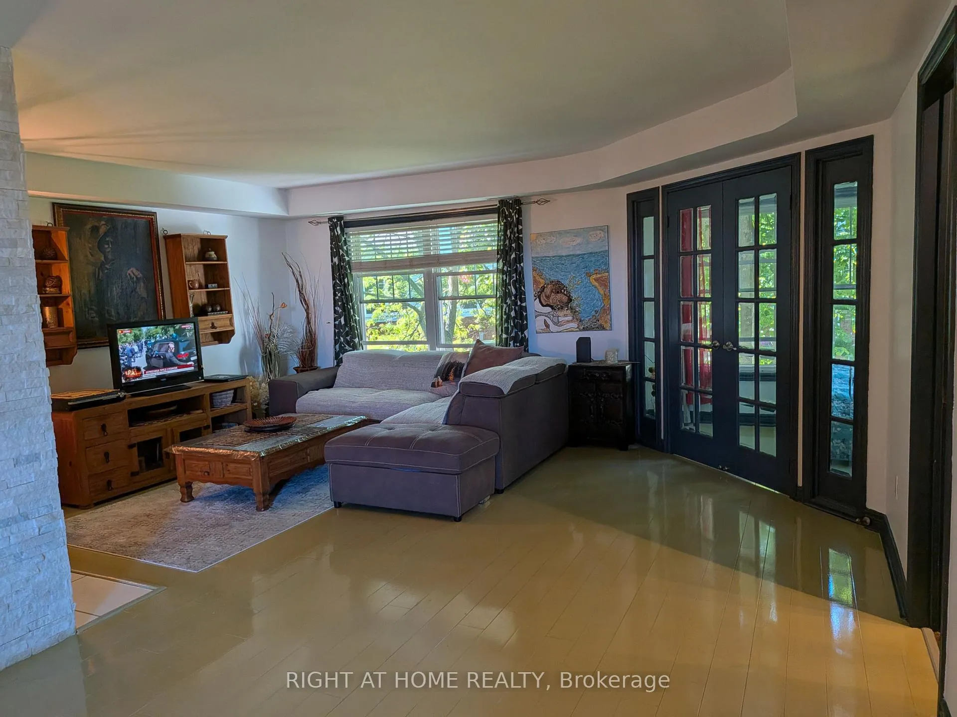 Photo 12 of Unit D-7, 1663 Nash Road, Clarington, Courtice — HOMEH