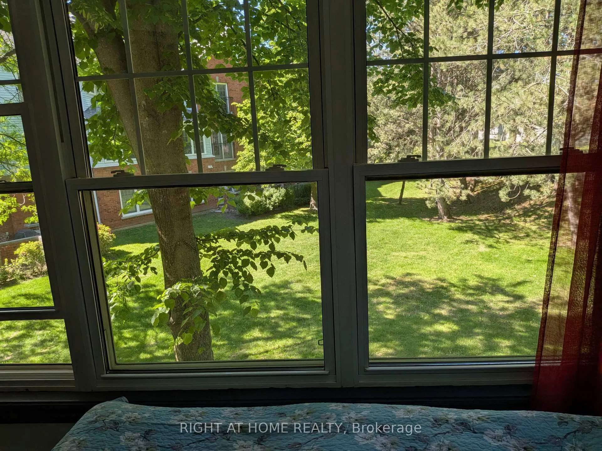 Photo 16 of Unit D-7, 1663 Nash Road, Clarington, Courtice — HOMEH