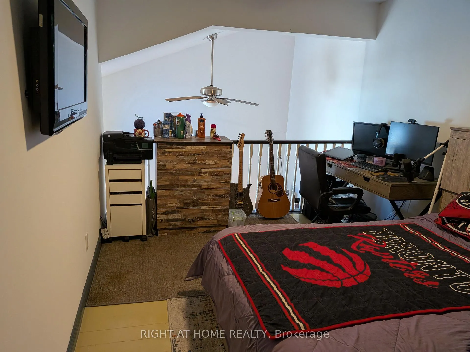 Photo 34 of Unit D-7, 1663 Nash Road, Clarington, Courtice — HOMEH