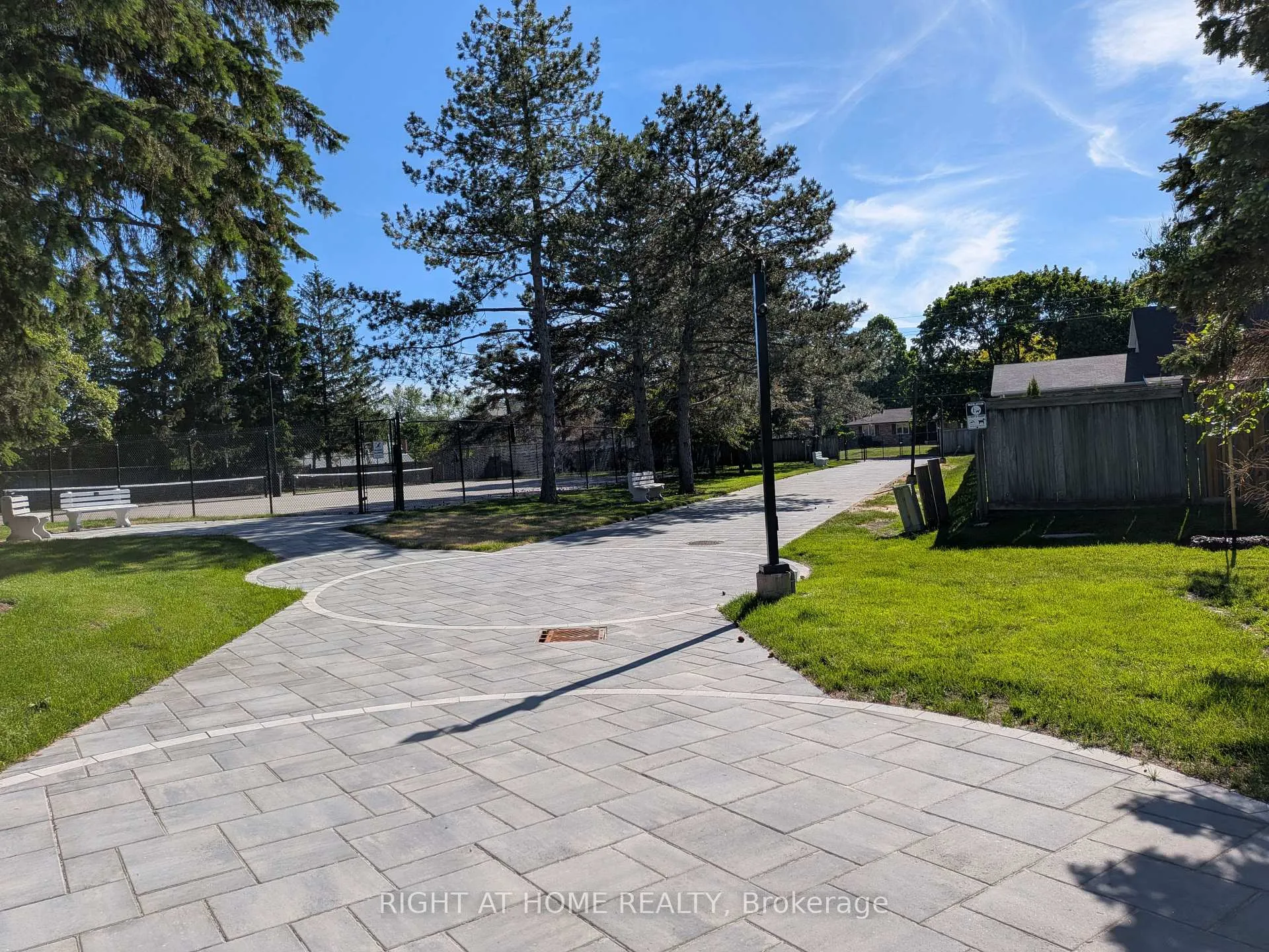 Photo 37 of Unit D-7, 1663 Nash Road, Clarington, Courtice — HOMEH