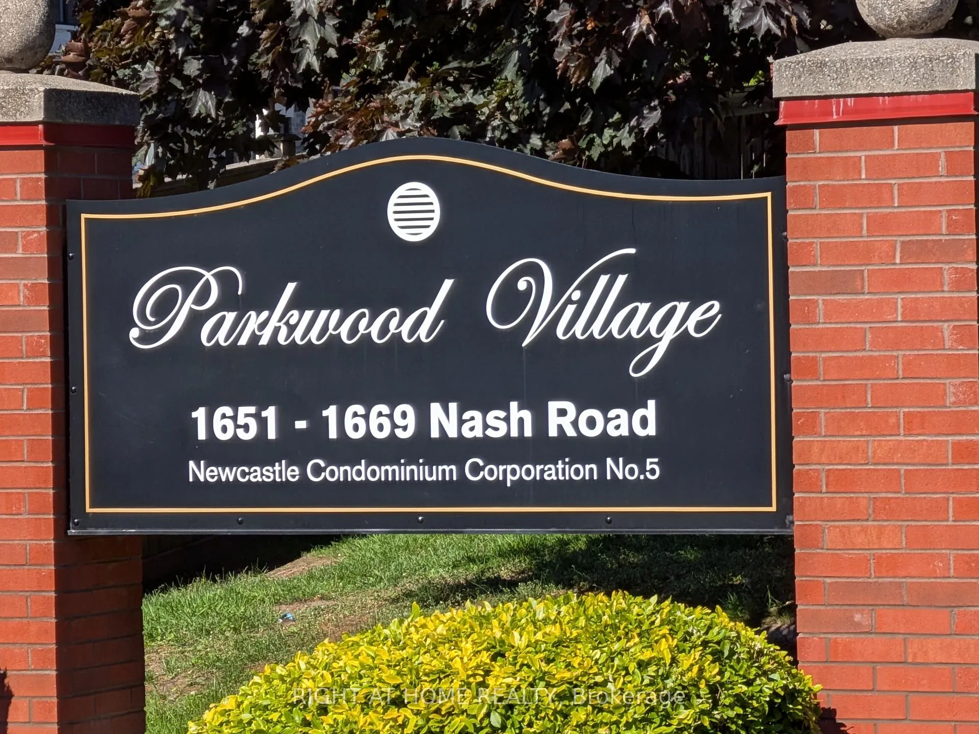 Photo 45 of Unit D-7, 1663 Nash Road, Clarington, Courtice — HOMEH