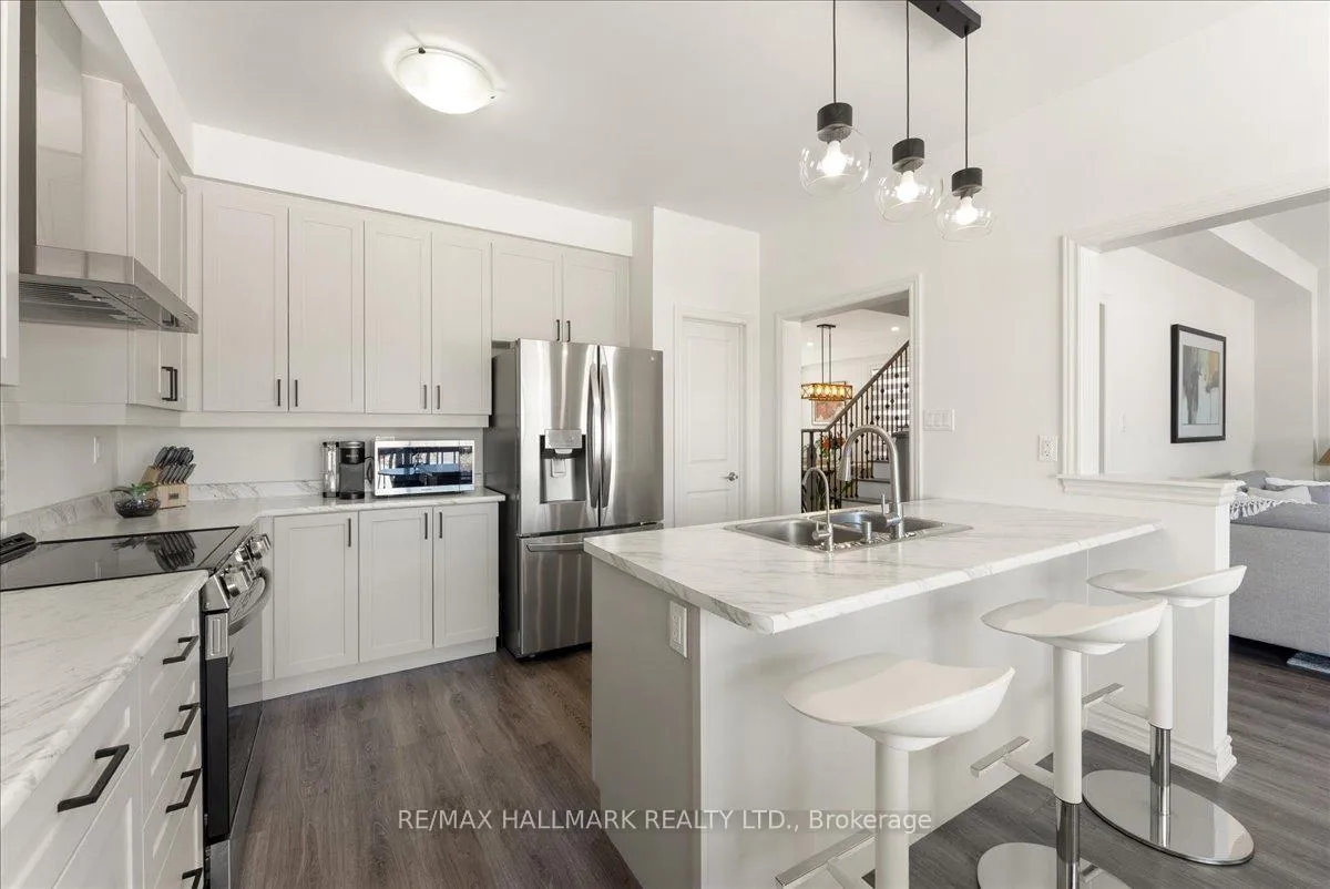 Photo 12 of 106 Rea Drive, Centre Wellington, Fergus — HOMEH