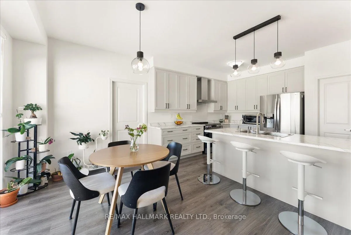 Photo 13 of 106 Rea Drive, Centre Wellington, Fergus — HOMEH