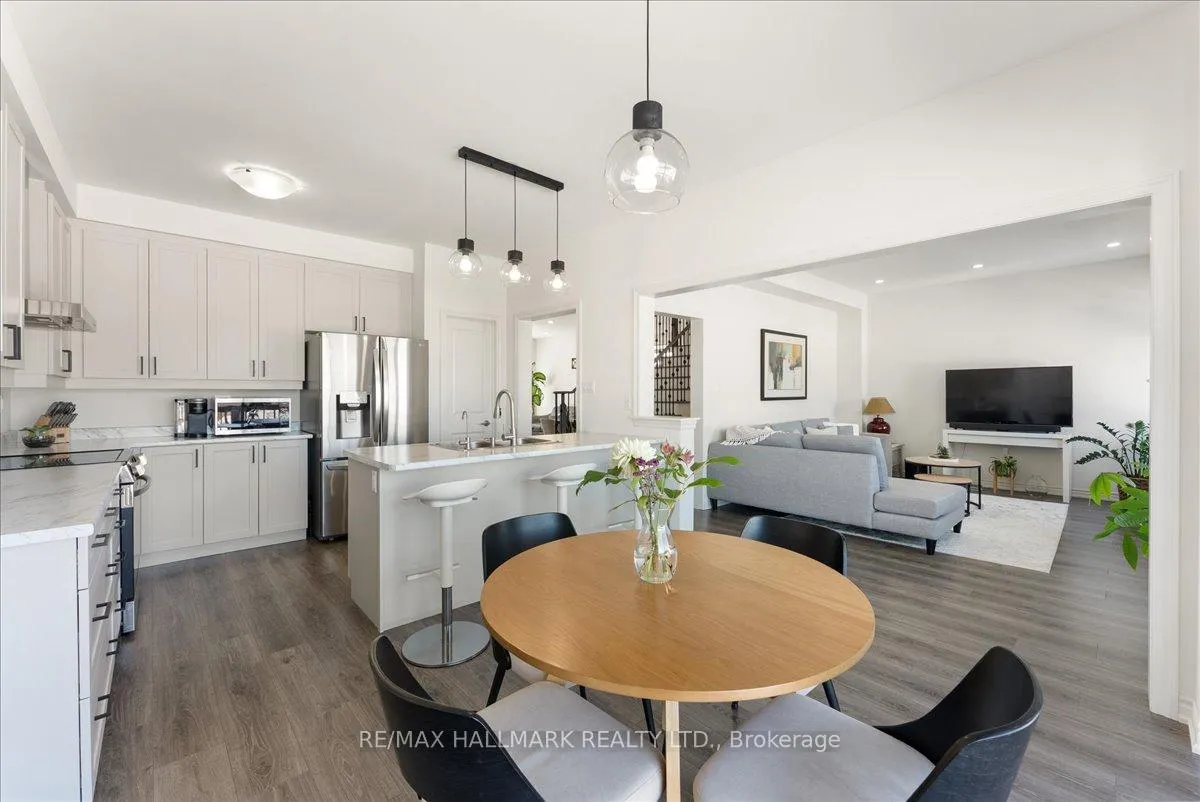Photo 15 of 106 Rea Drive, Centre Wellington, Fergus — HOMEH