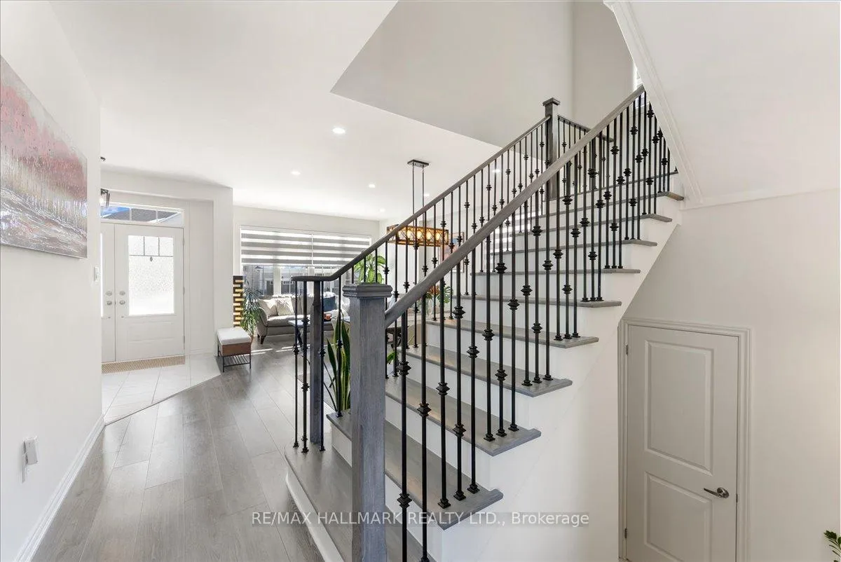 Photo 21 of 106 Rea Drive, Centre Wellington, Fergus — HOMEH