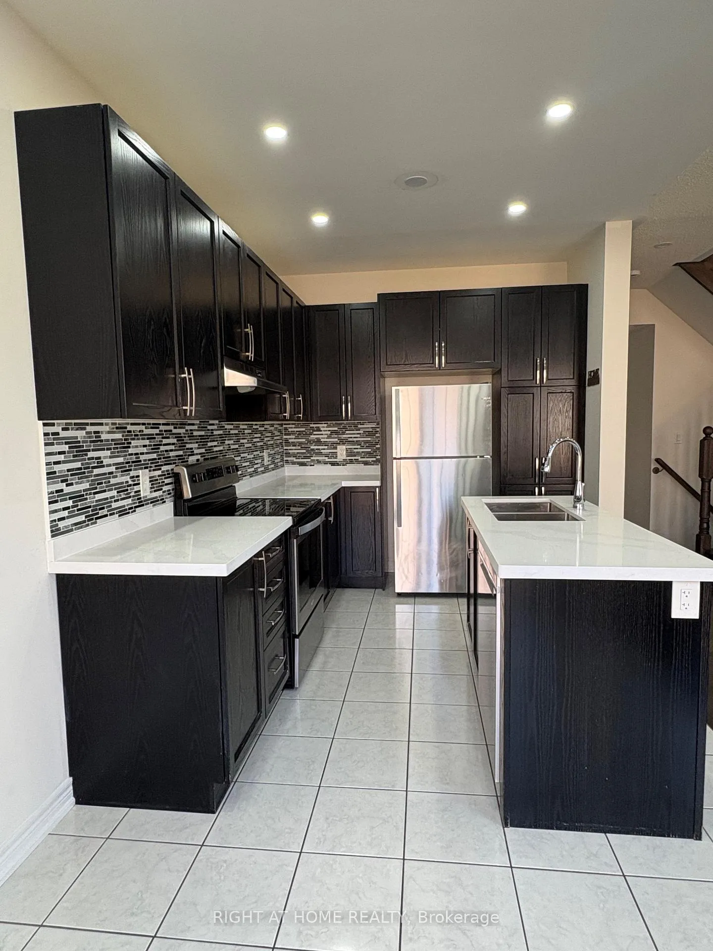 Photo 15 of 36 Spokanne Street, Brampton, Sandringham-Wellington North — HOMEH