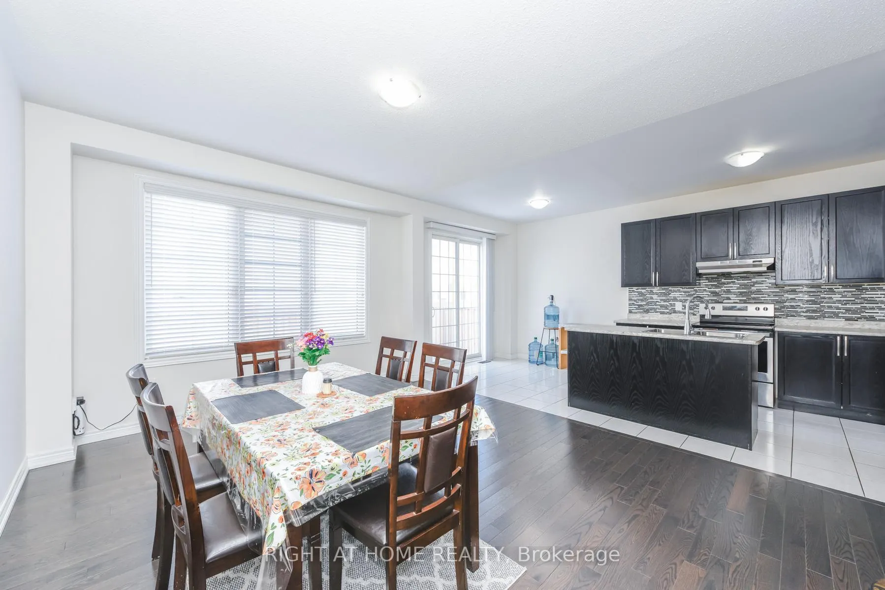 Photo 20 of 36 Spokanne Street, Brampton, Sandringham-Wellington North — HOMEH