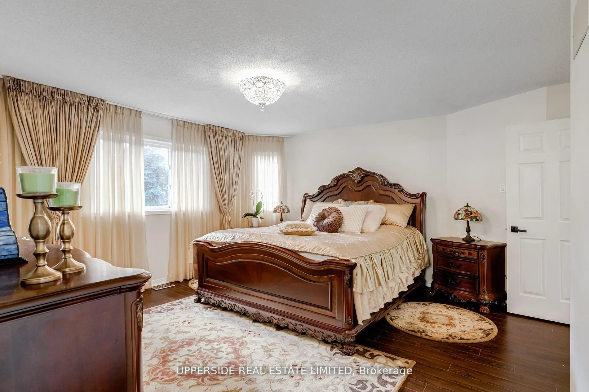 Photo 16 of 167 Covent Crescent, Aurora, Aurora Highlands — HOMEH