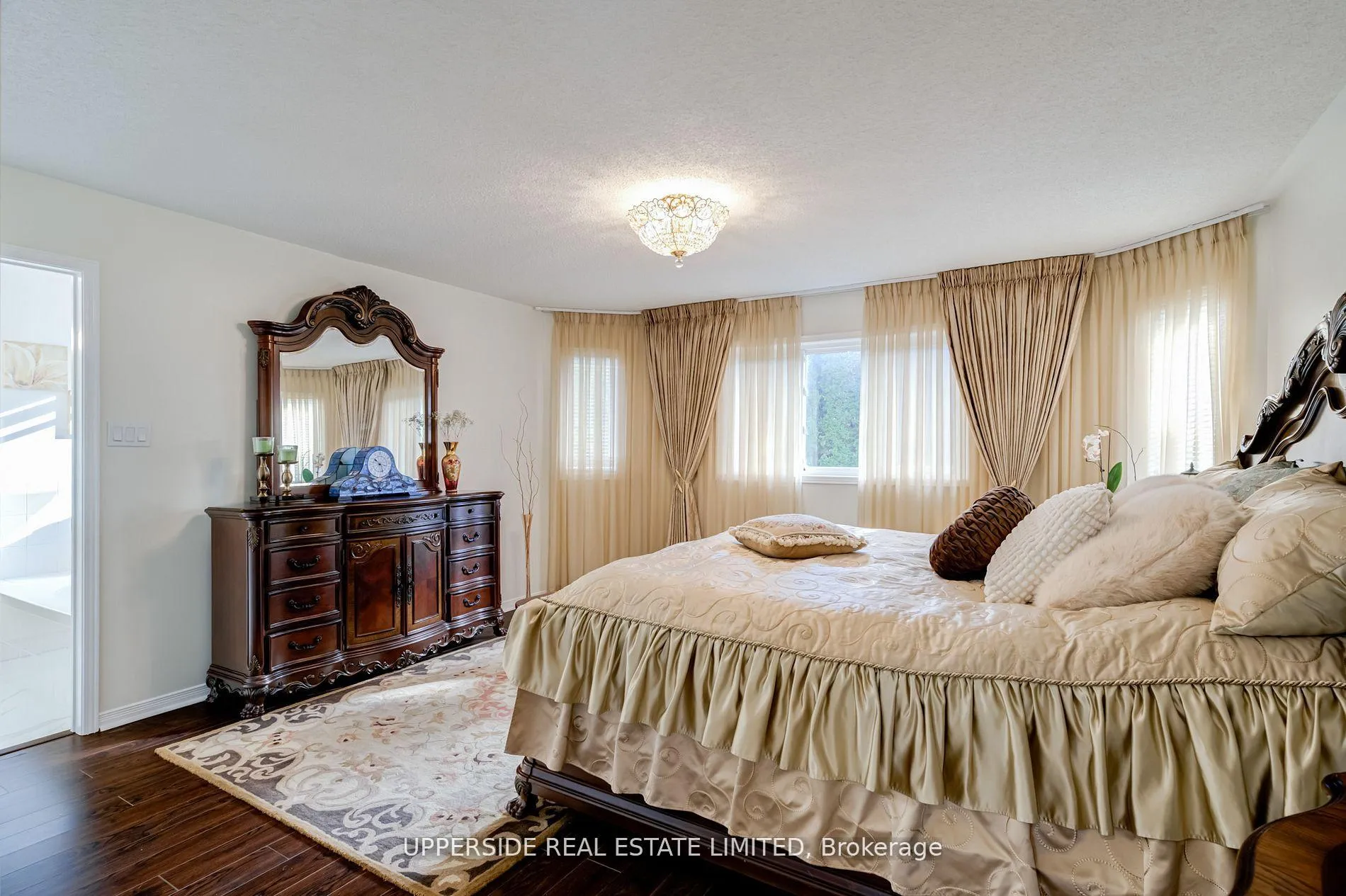 Photo 17 of 167 Covent Crescent, Aurora, Aurora Highlands — HOMEH