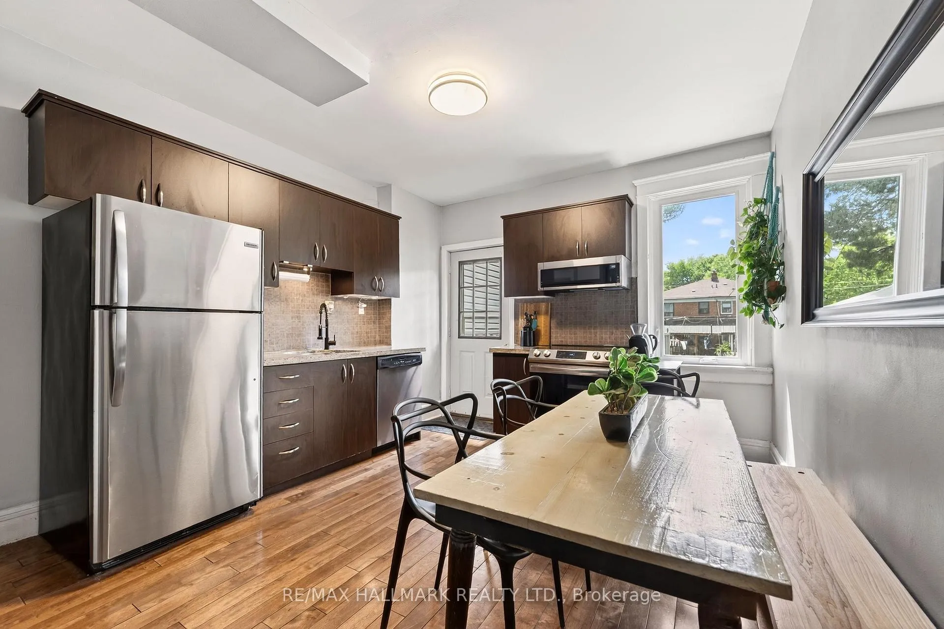 Photo 8 of 322 Highfield Road, Toronto, Greenwood-Coxwell — HOMEH