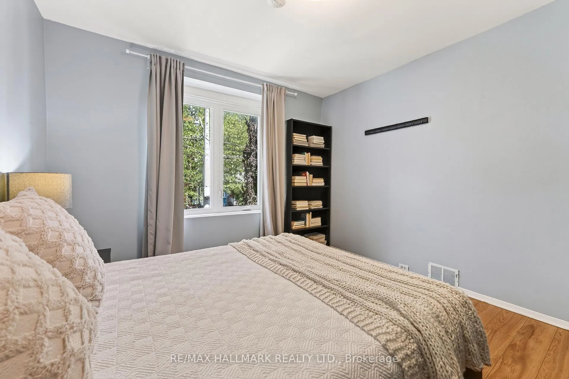 Photo 15 of 322 Highfield Road, Toronto, Greenwood-Coxwell — HOMEH