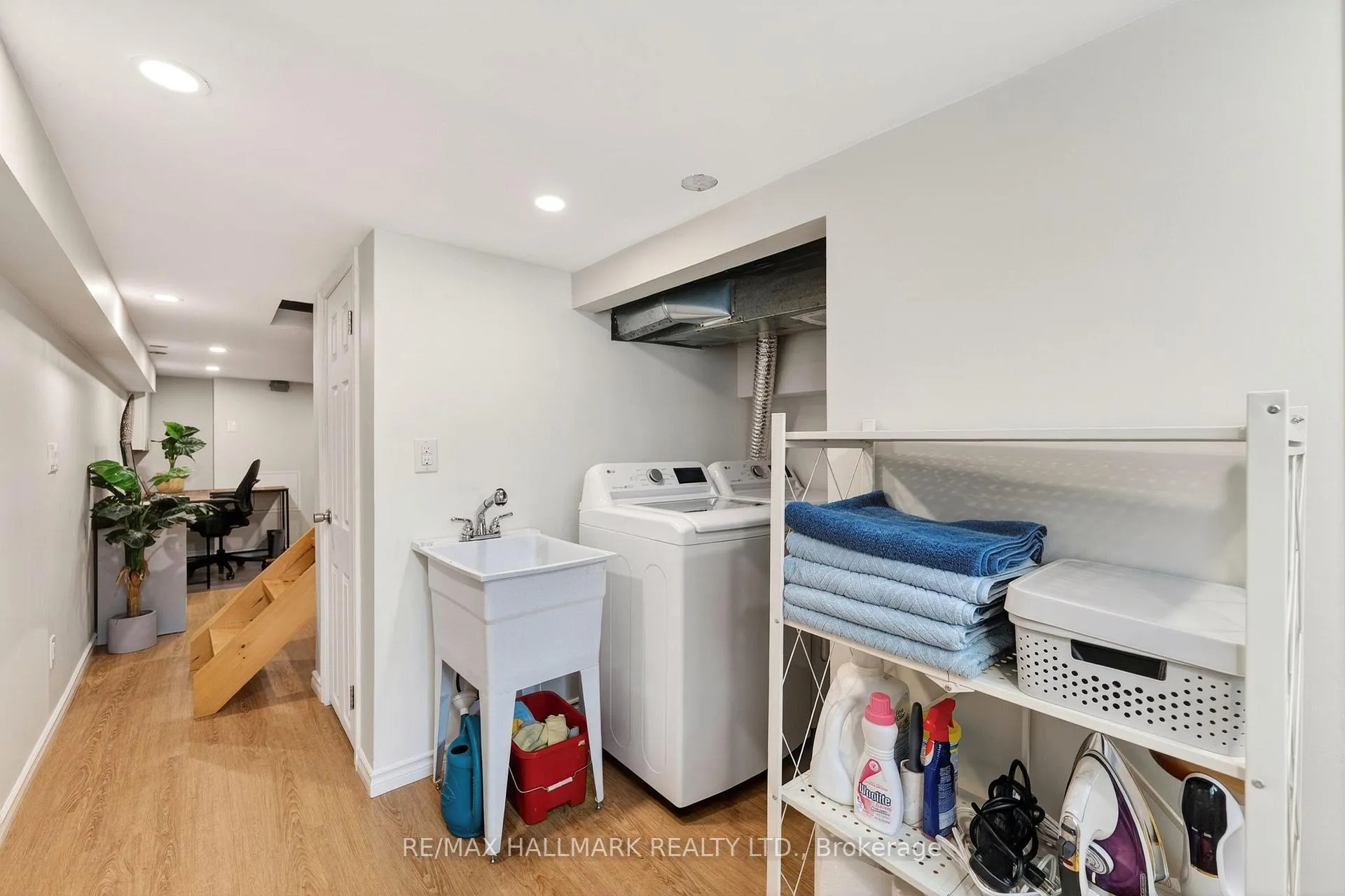 Photo 25 of 322 Highfield Road, Toronto, Greenwood-Coxwell — HOMEH