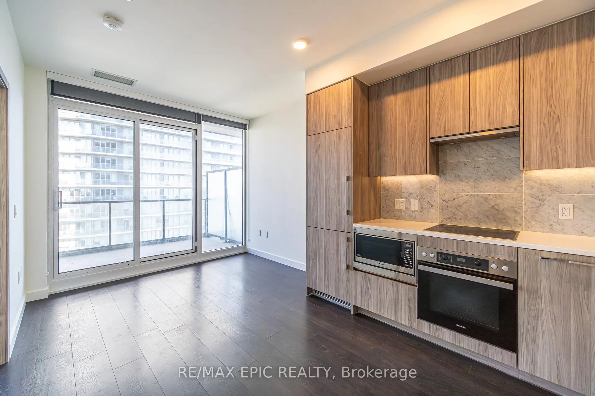 Photo 11 of Unit 2715, 95 Mcmahon Drive, North York, Bayview Village — HOMEH