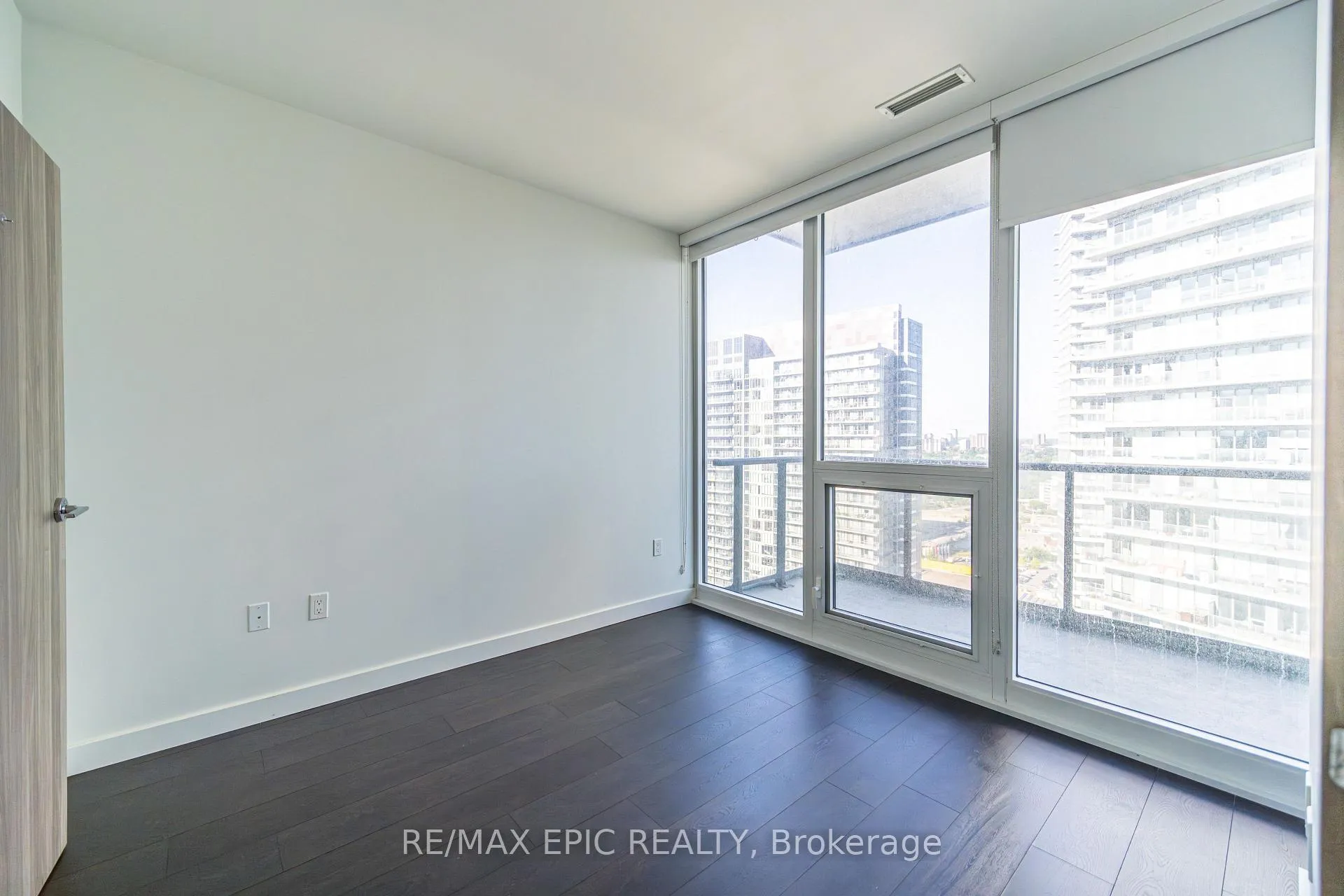 Photo 15 of Unit 2715, 95 Mcmahon Drive, North York, Bayview Village — HOMEH