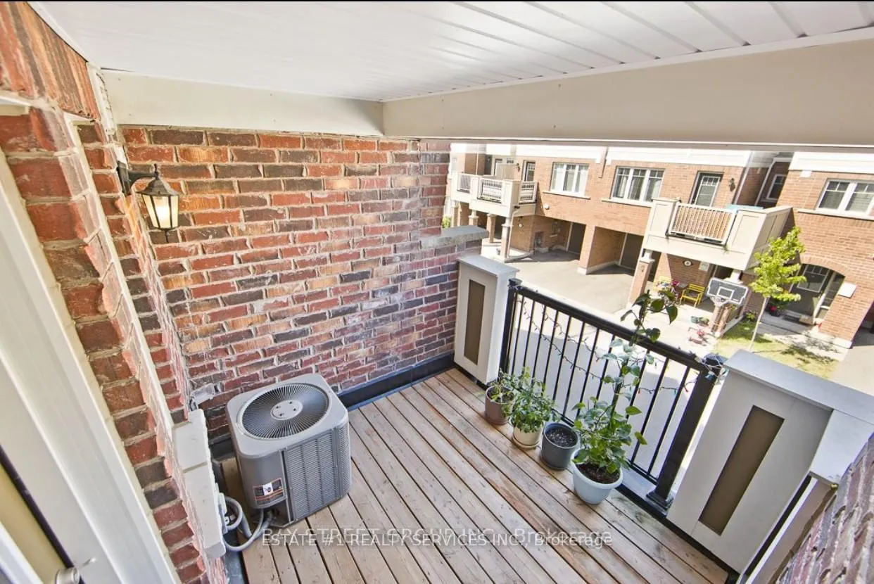 Photo 5 of Unit 49, 1222 Rose Way, Milton, Cobban — HOMEH