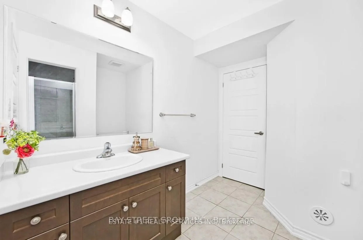 Photo 12 of Unit 49, 1222 Rose Way, Milton, Cobban — HOMEH