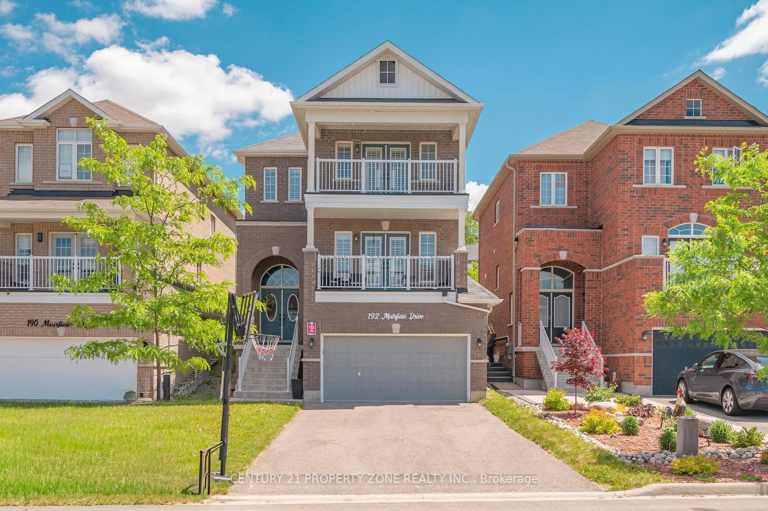 Front of 192 Muirfield Drive