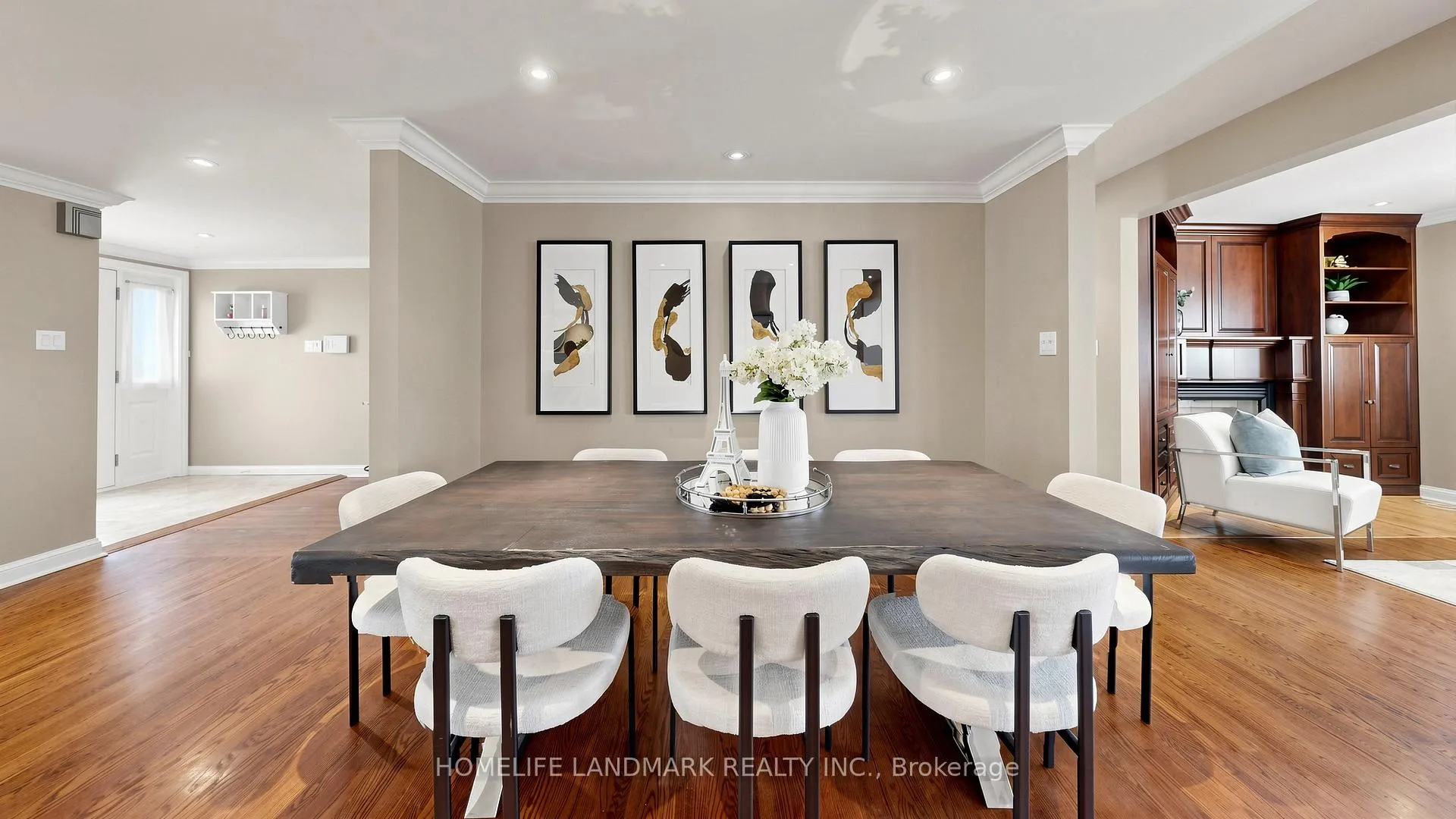 Photo 6 of 27 Quincy Crescent, North York, Henry Farm — HOMEH
