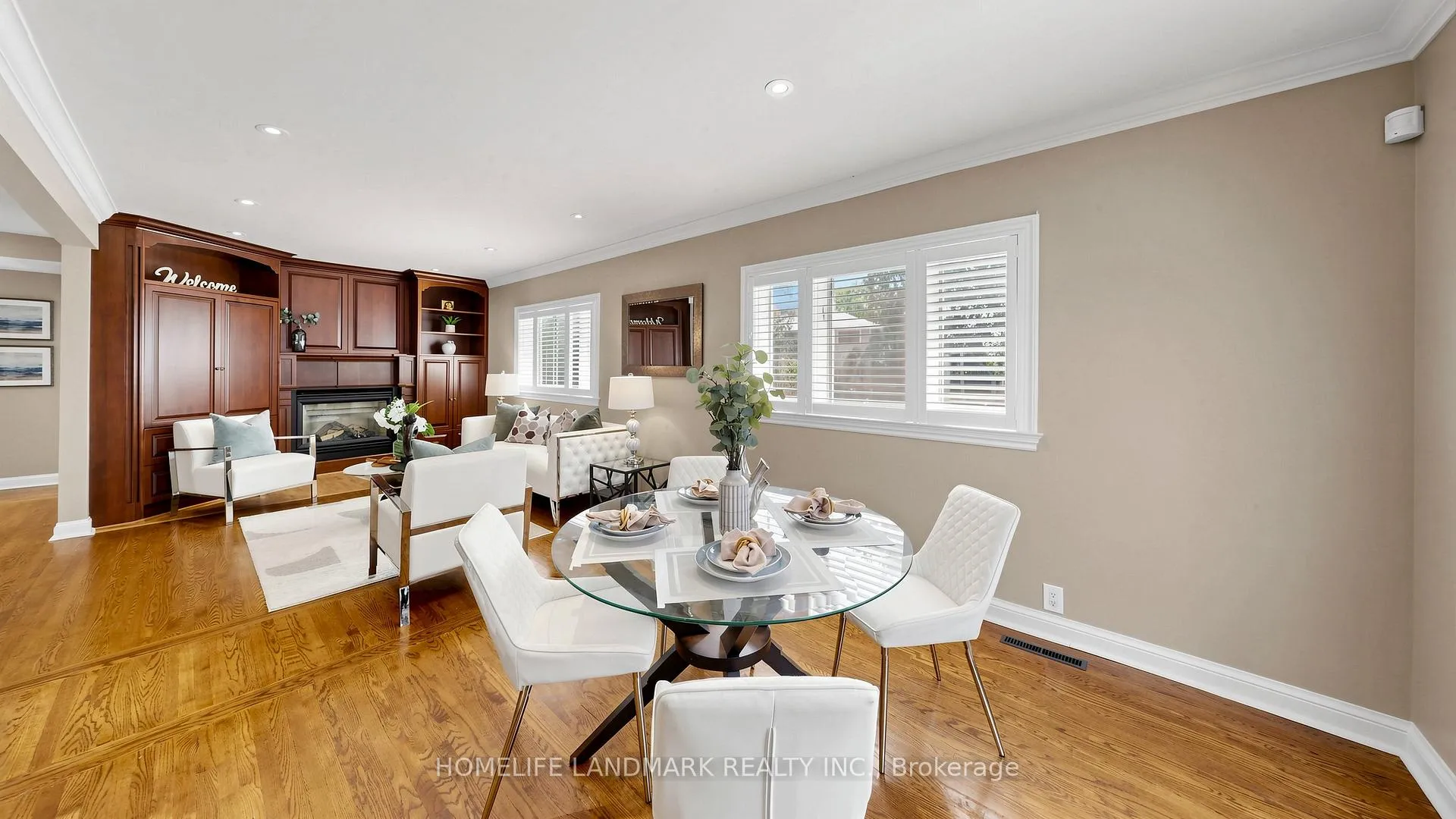 Photo 14 of 27 Quincy Crescent, North York, Henry Farm — HOMEH