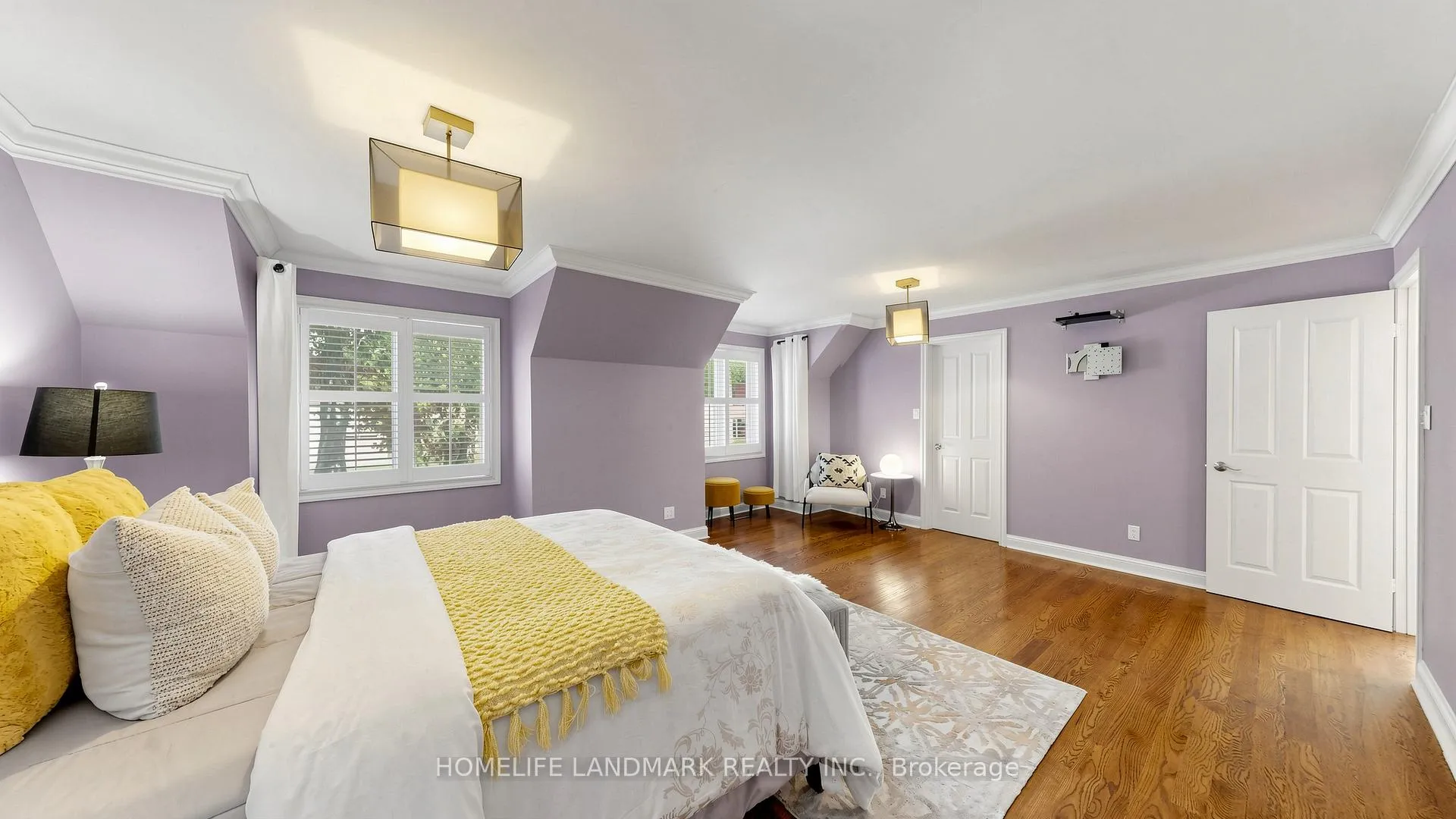 Photo 22 of 27 Quincy Crescent, North York, Henry Farm — HOMEH