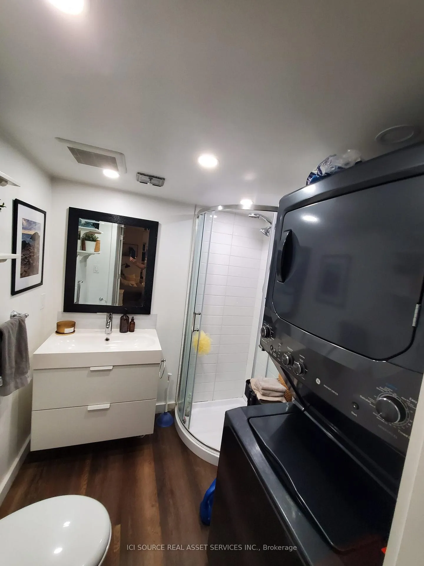 Photo 6 of Unit B1, 15 Highview Crescent, Toronto, Corso Italia-Davenport — HOMEH