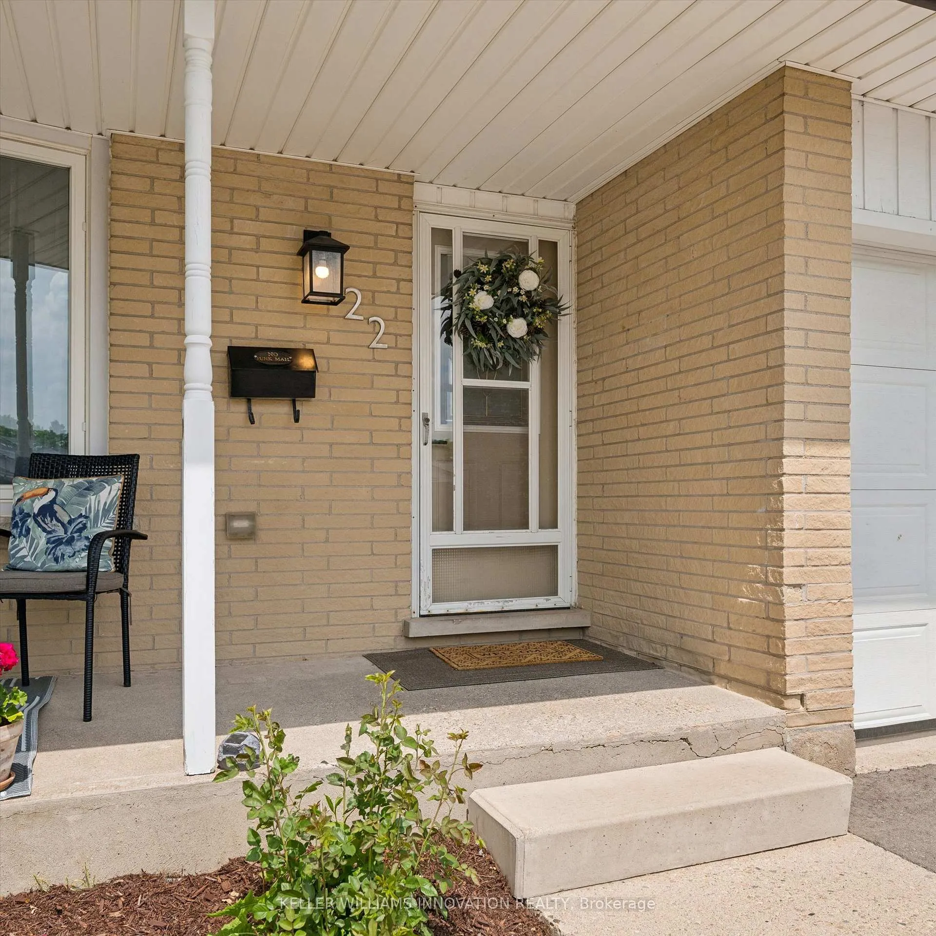 Photo 7 of 22 Brookside Crescent, Kitchener, Forest Heights — HOMEH
