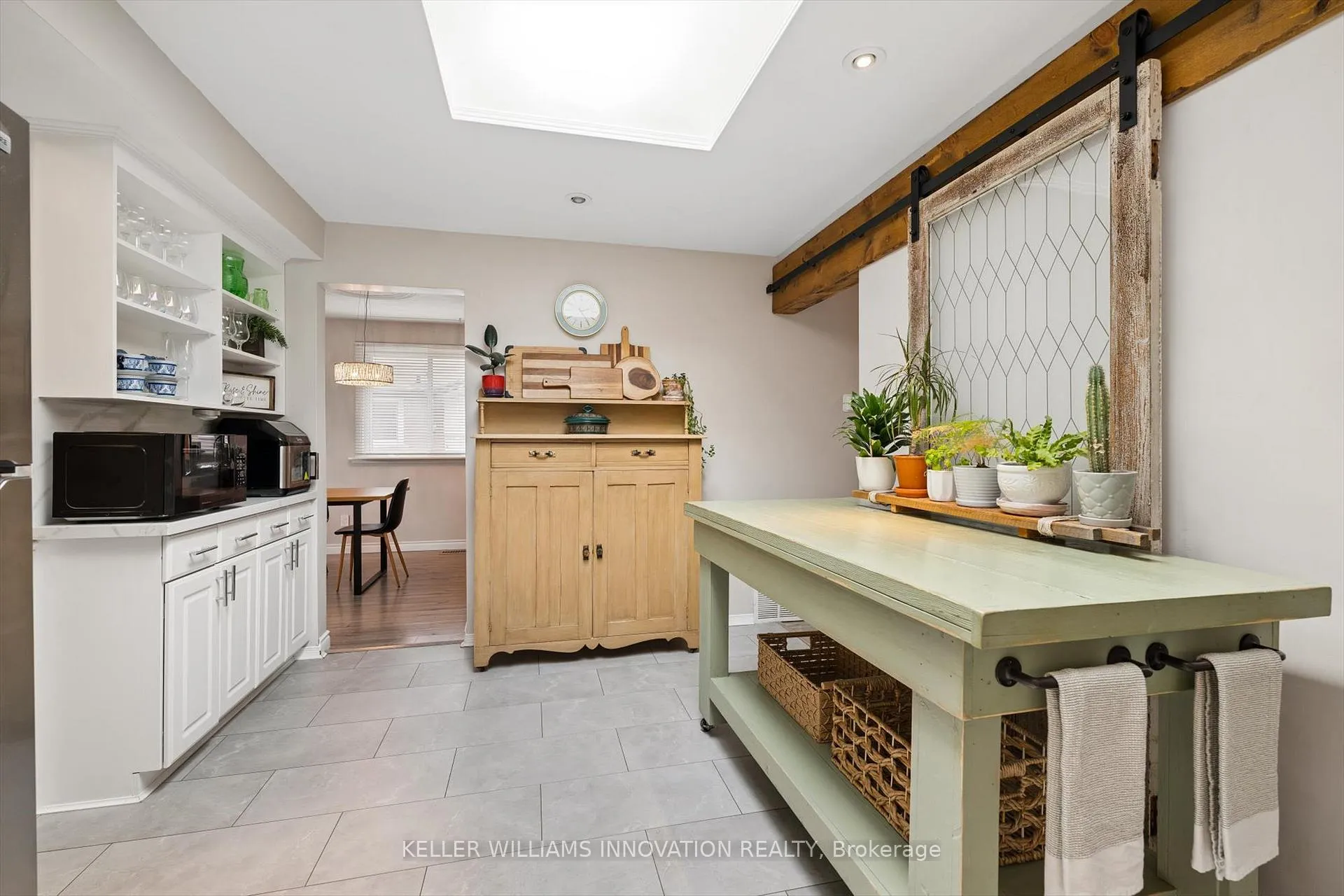 Photo 19 of 22 Brookside Crescent, Kitchener, Forest Heights — HOMEH