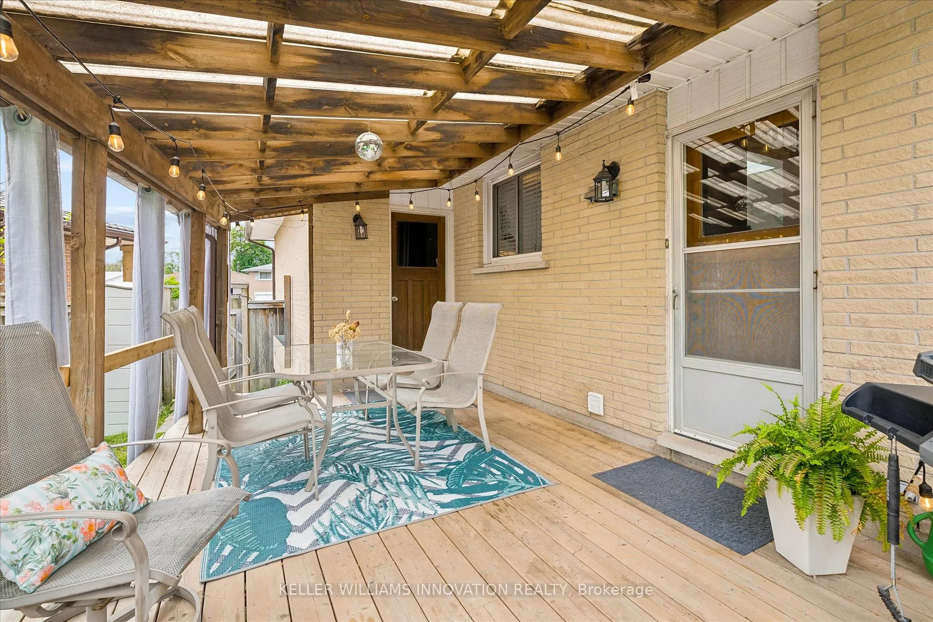 Photo 36 of 22 Brookside Crescent, Kitchener, Forest Heights — HOMEH