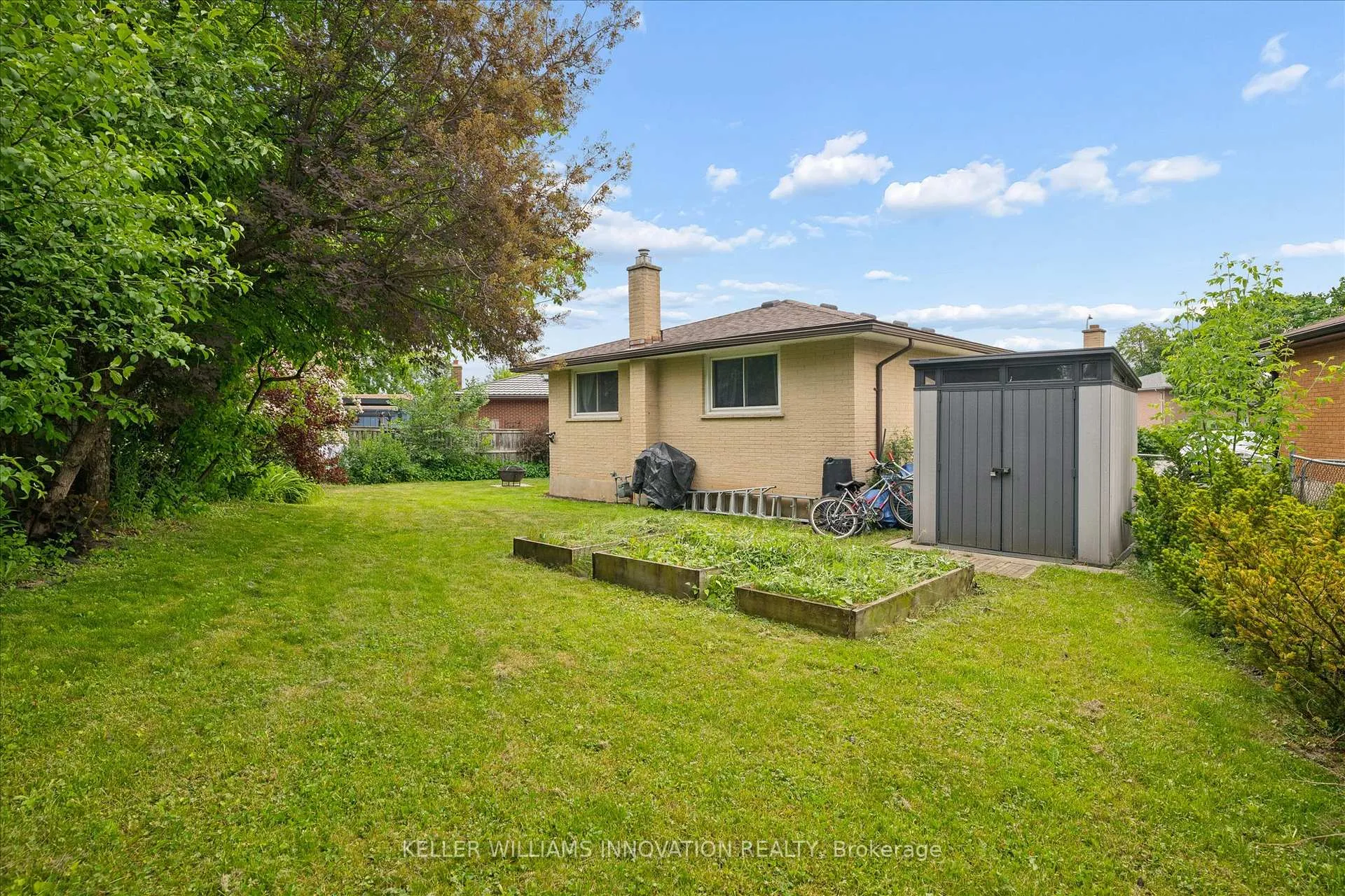 Photo 41 of 22 Brookside Crescent, Kitchener, Forest Heights — HOMEH