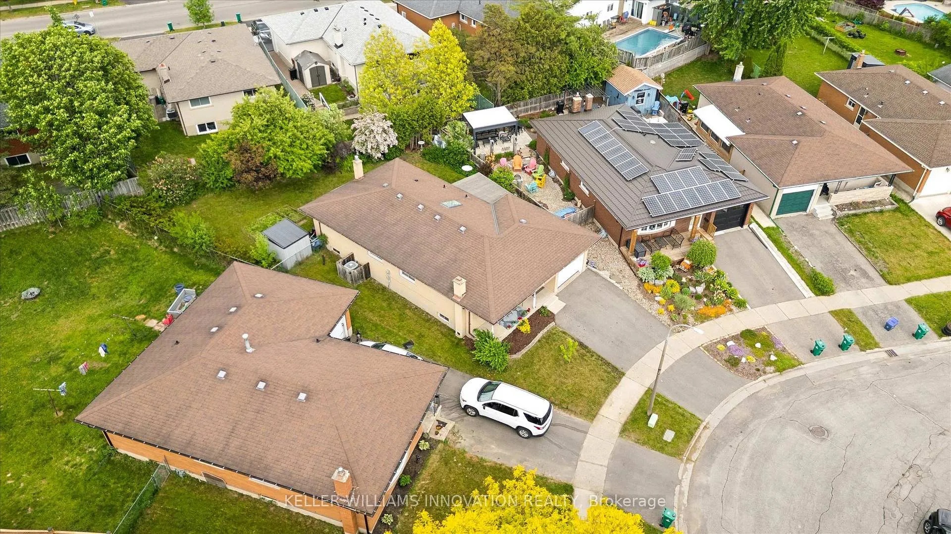 Photo 42 of 22 Brookside Crescent, Kitchener, Forest Heights — HOMEH
