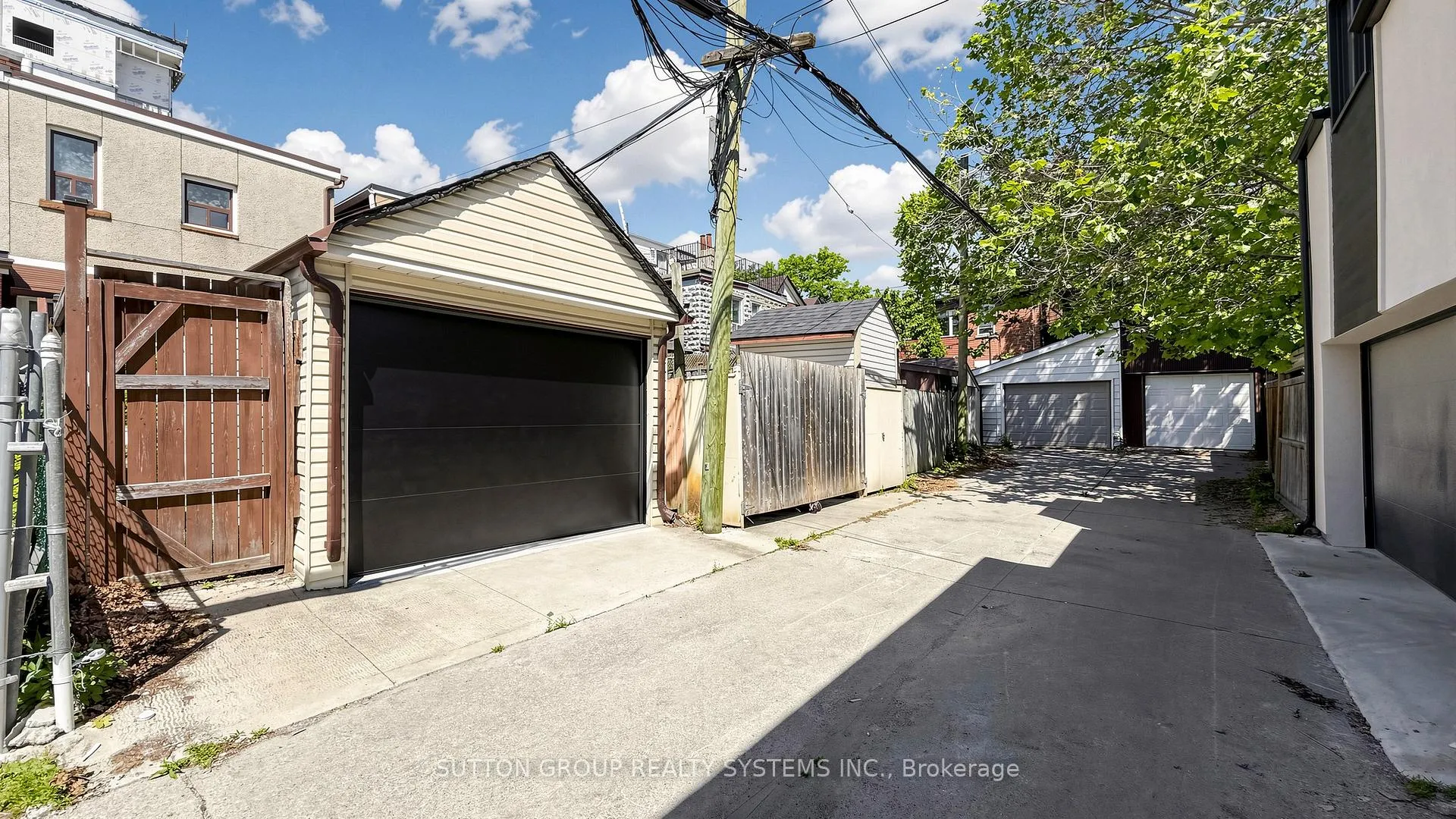 Photo 25 of 799 Lansdowne Avenue, Toronto, Dovercourt-Wallace Emerson-Junction — HOMEH
