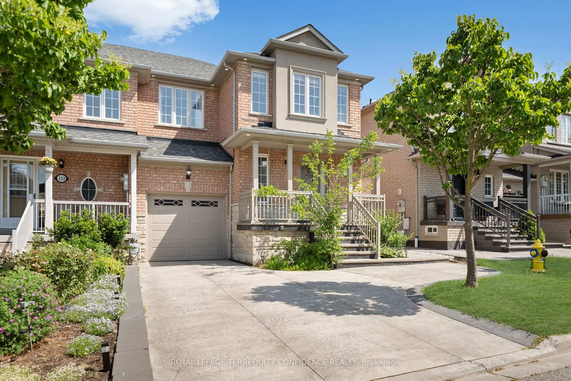 Photo 1 of 131 Laurelhurst Crescent, Vaughan, Vellore Village — HOMEH