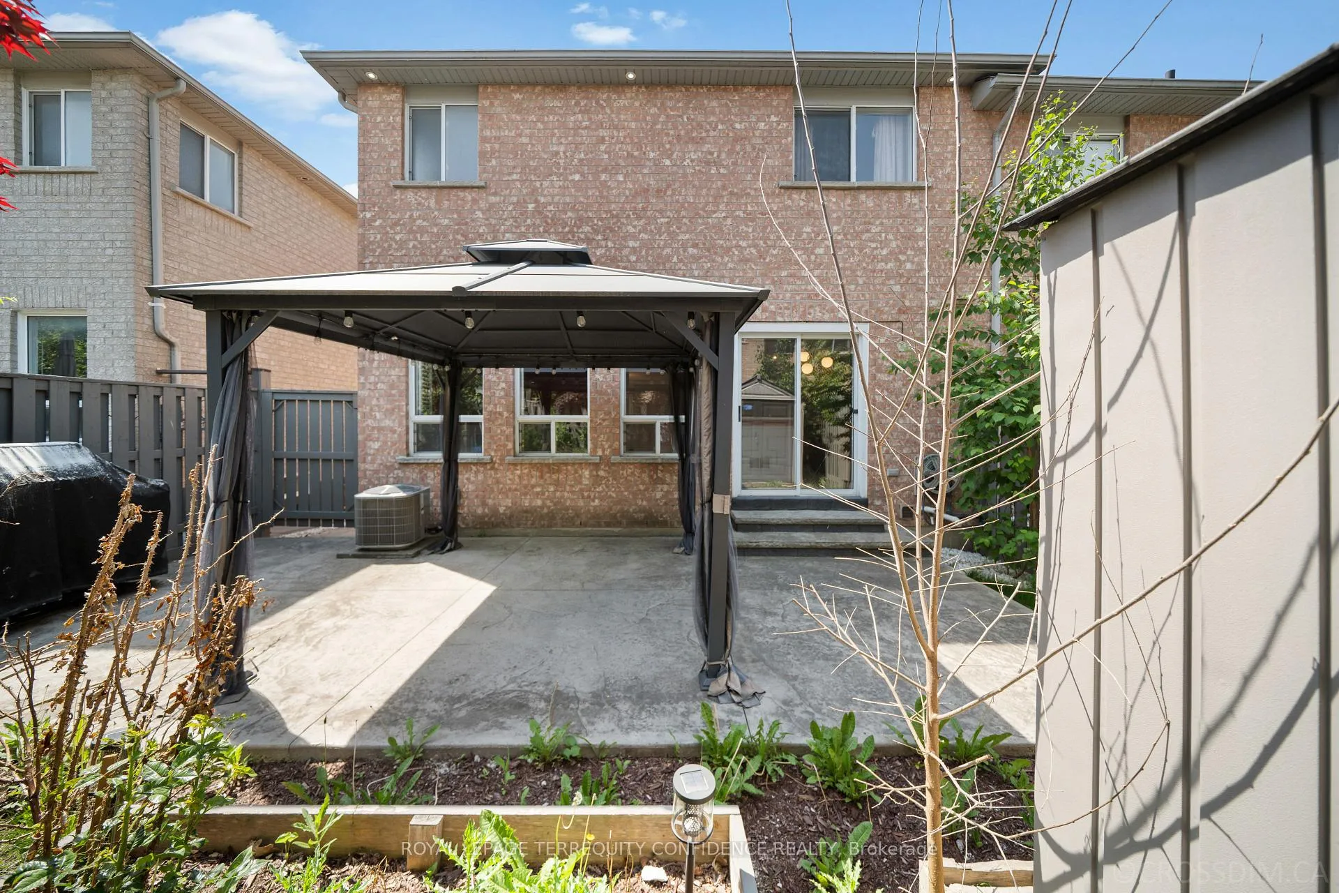 Photo 31 of 131 Laurelhurst Crescent, Vaughan, Vellore Village — HOMEH