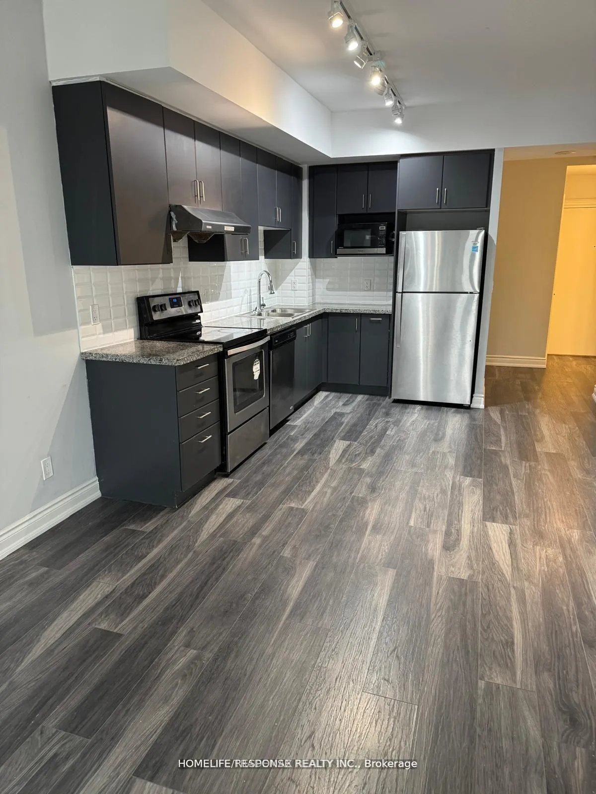 Photo 7 of Unit 1111, 38 Cedarland Drive, Markham, Unionville — HOMEH