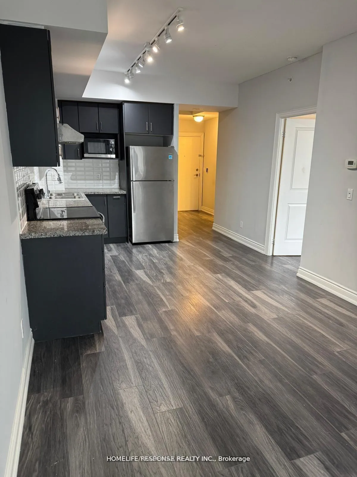 Photo 8 of Unit 1111, 38 Cedarland Drive, Markham, Unionville — HOMEH