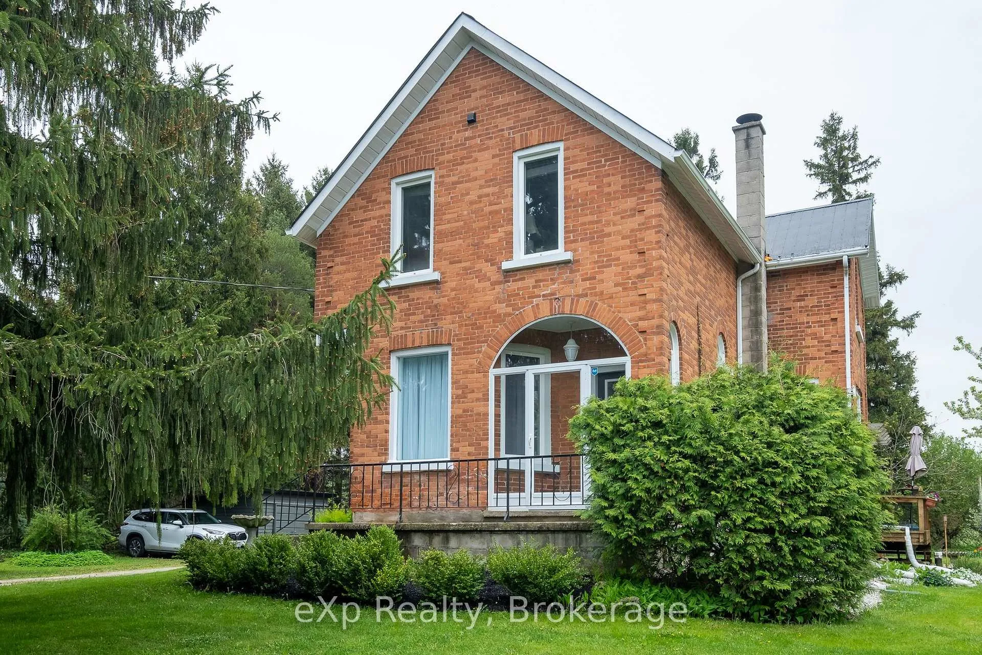 Photo 1 of 046296 Old Mail Road, Meaford — HOMEH