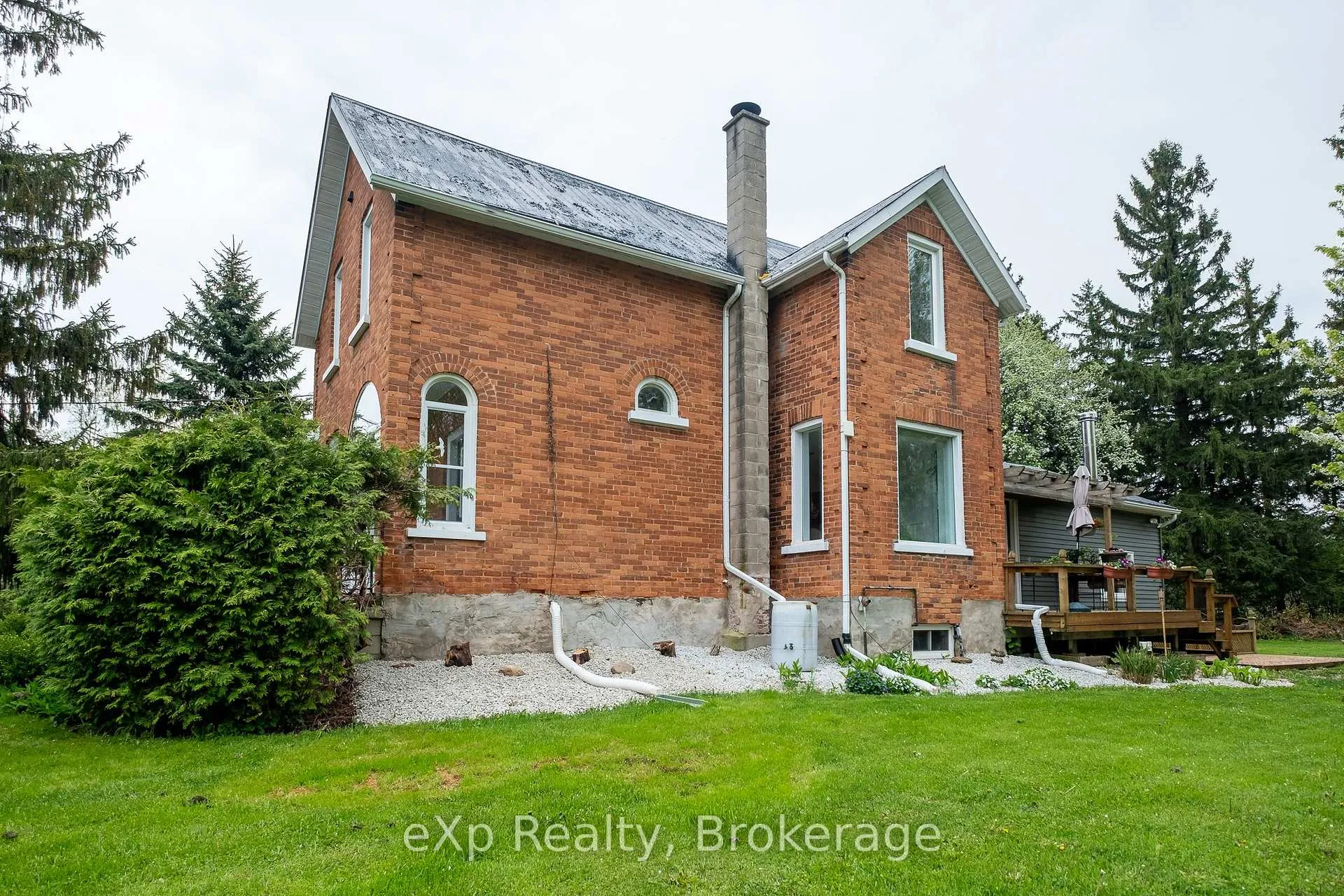 Photo 3 of 046296 Old Mail Road, Meaford — HOMEH