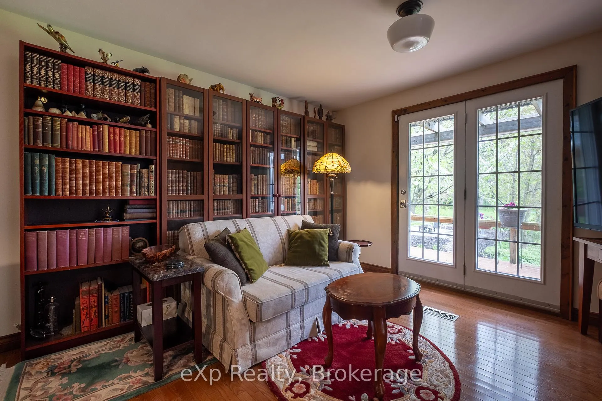 Photo 12 of 046296 Old Mail Road, Meaford — HOMEH