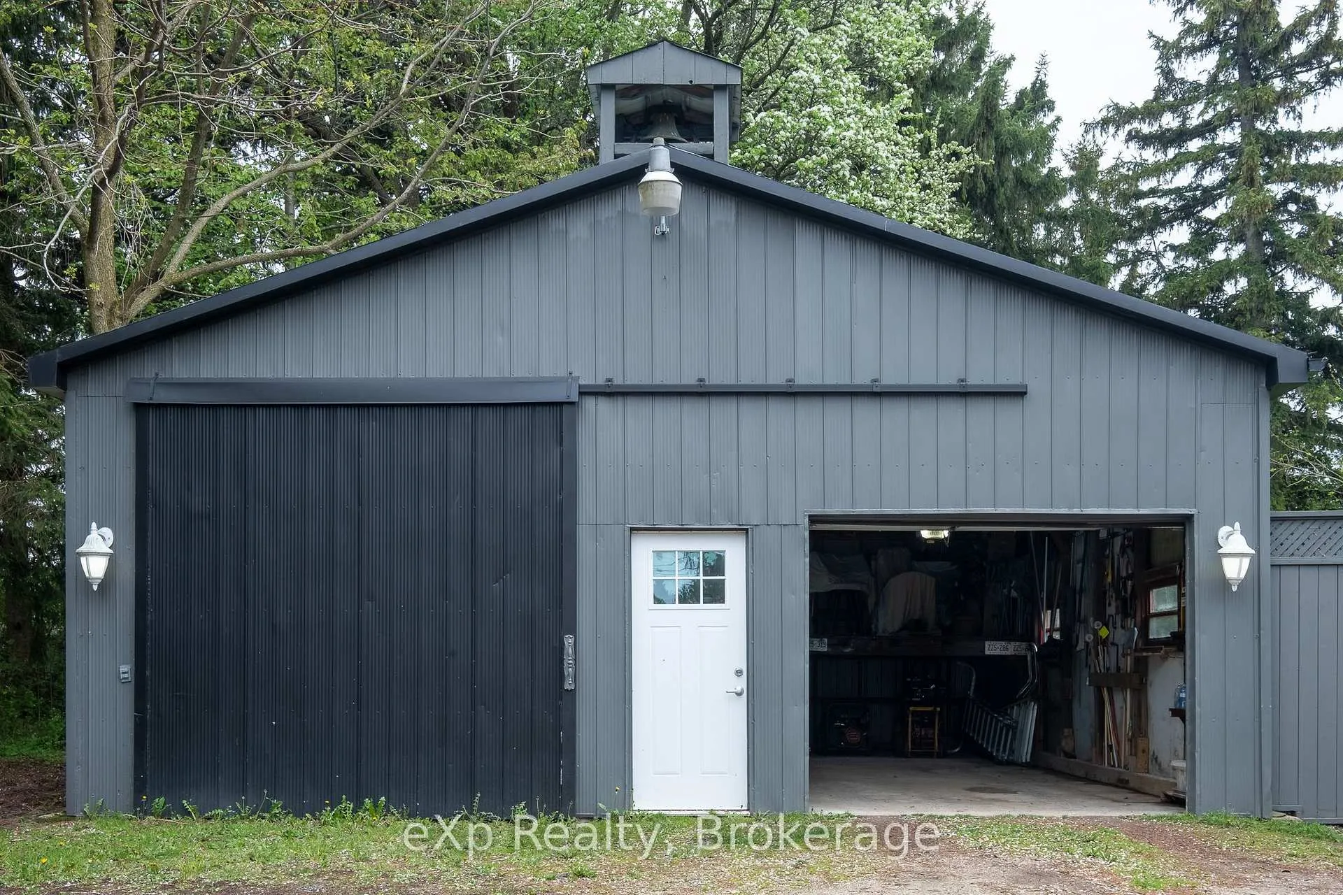 Photo 26 of 046296 Old Mail Road, Meaford — HOMEH