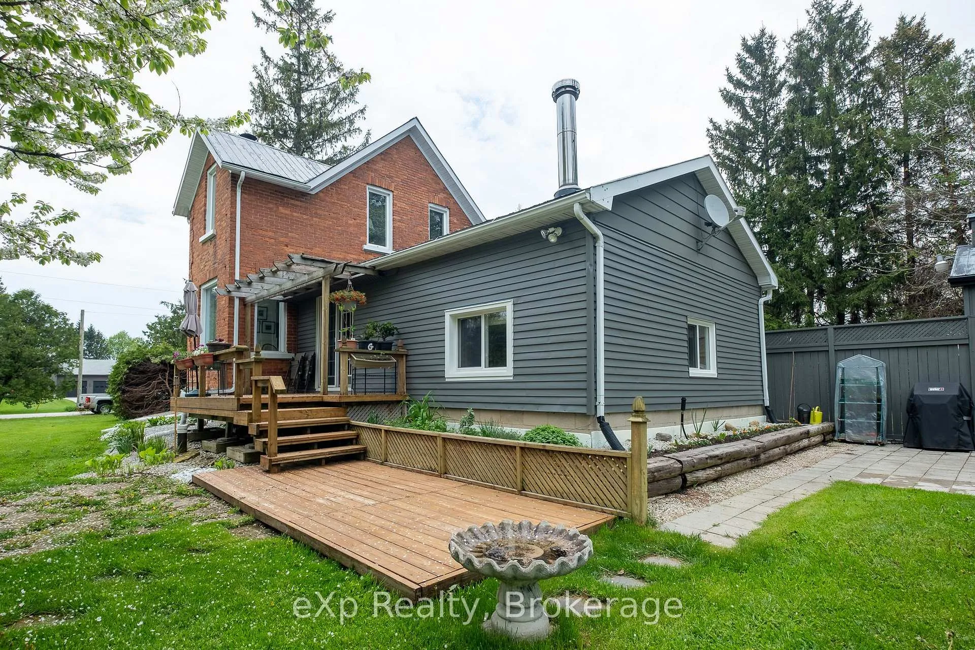 Photo 29 of 046296 Old Mail Road, Meaford — HOMEH