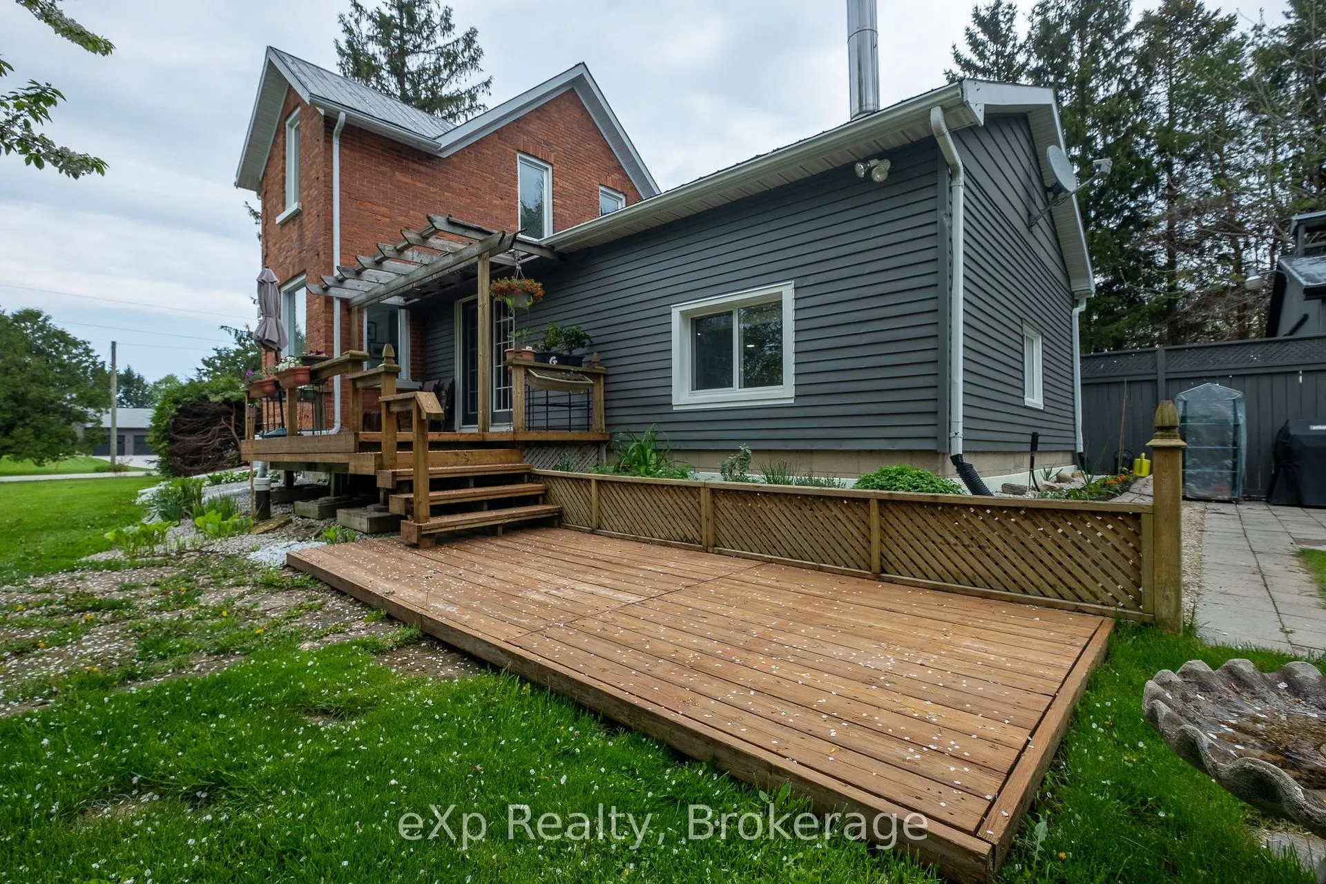 Photo 31 of 046296 Old Mail Road, Meaford — HOMEH